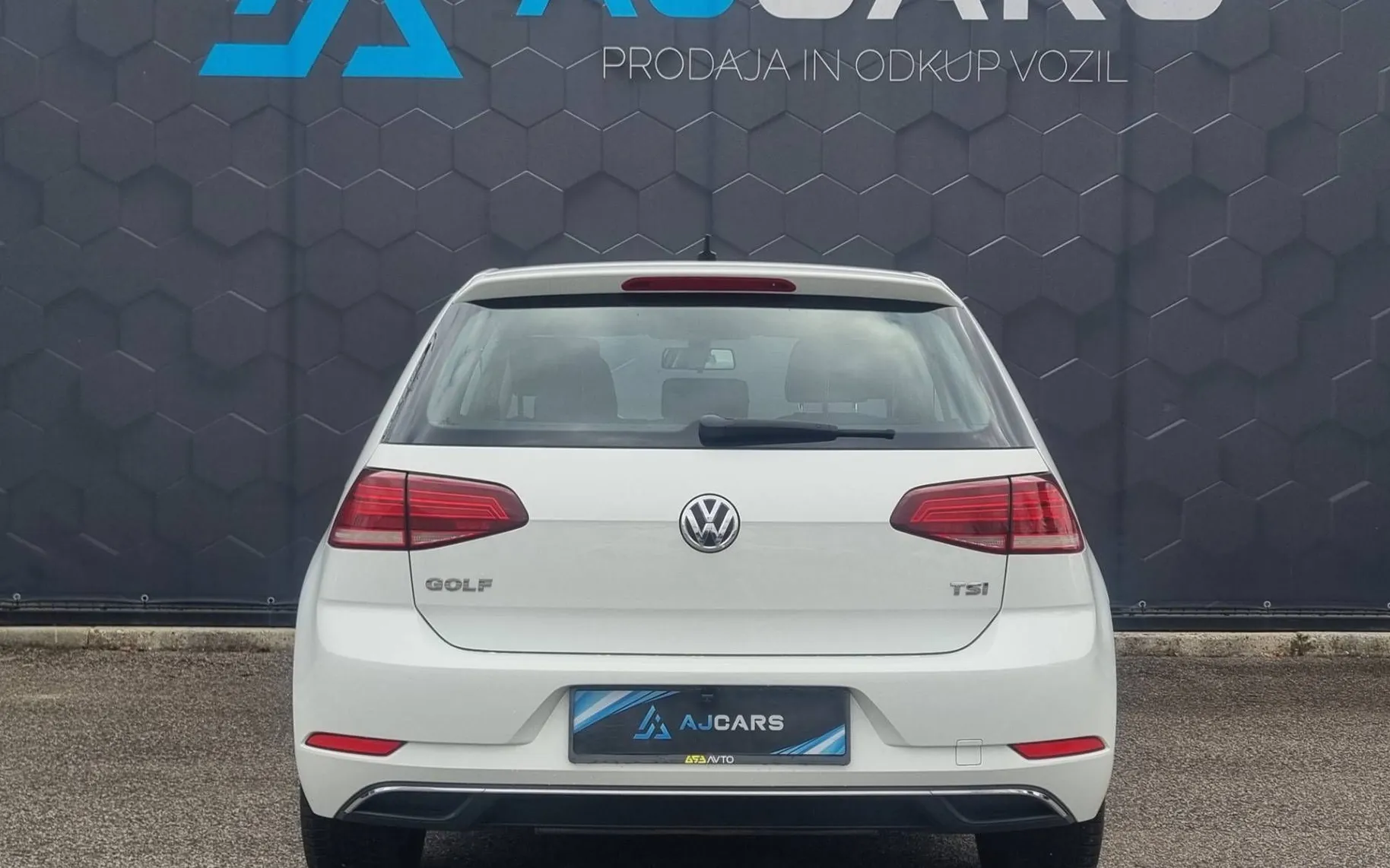 Zunanja slika - VW Golf - 1.0 TSI Comfortline DSG-NAVI-Kamera-Tempomatt - 6