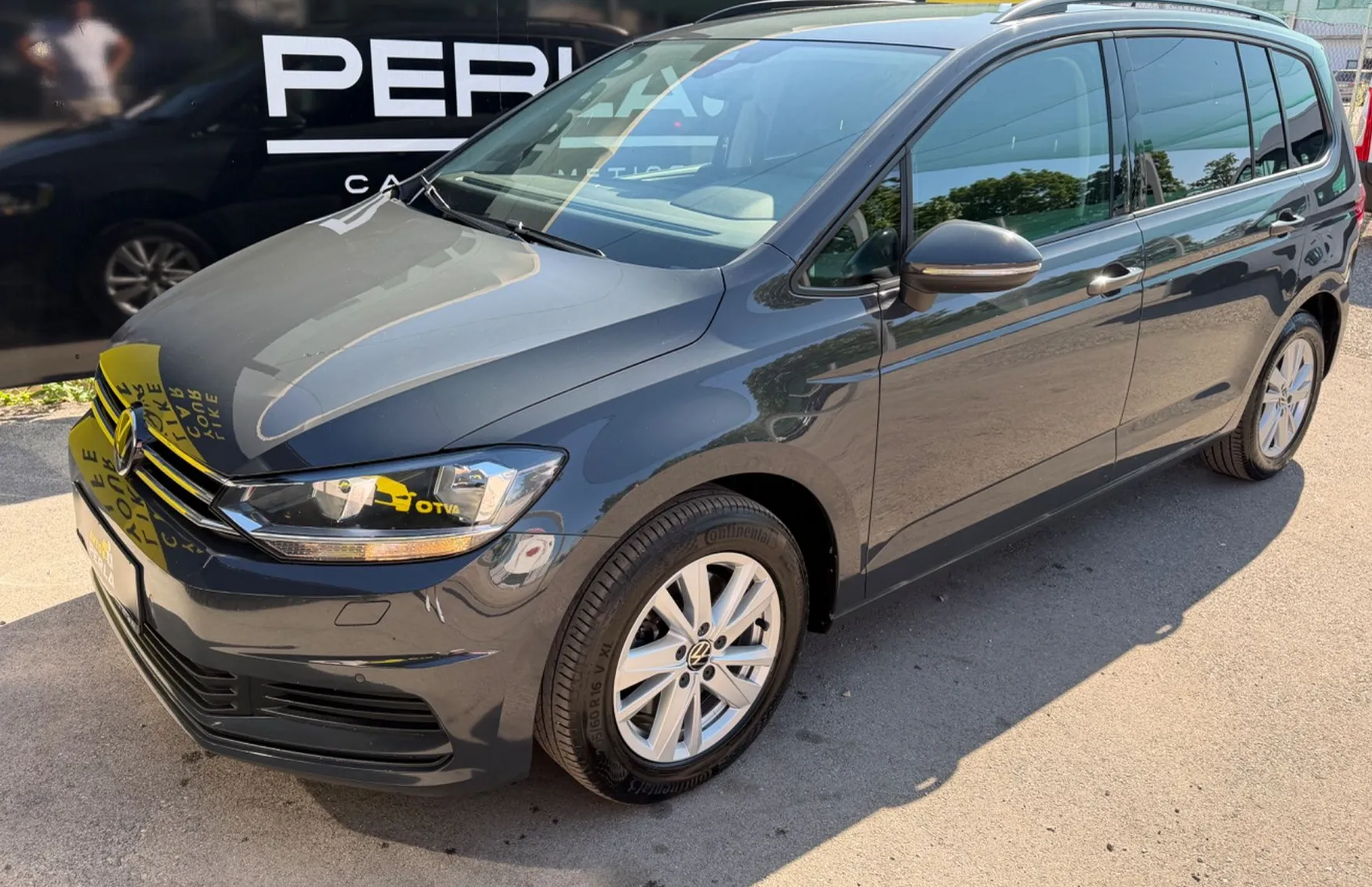 Zunanja slika - VW Touran - 2.0 TDI DSG-7 SEDEŽEV-VIRTUAL-ACC-NAVI-PDC - 10