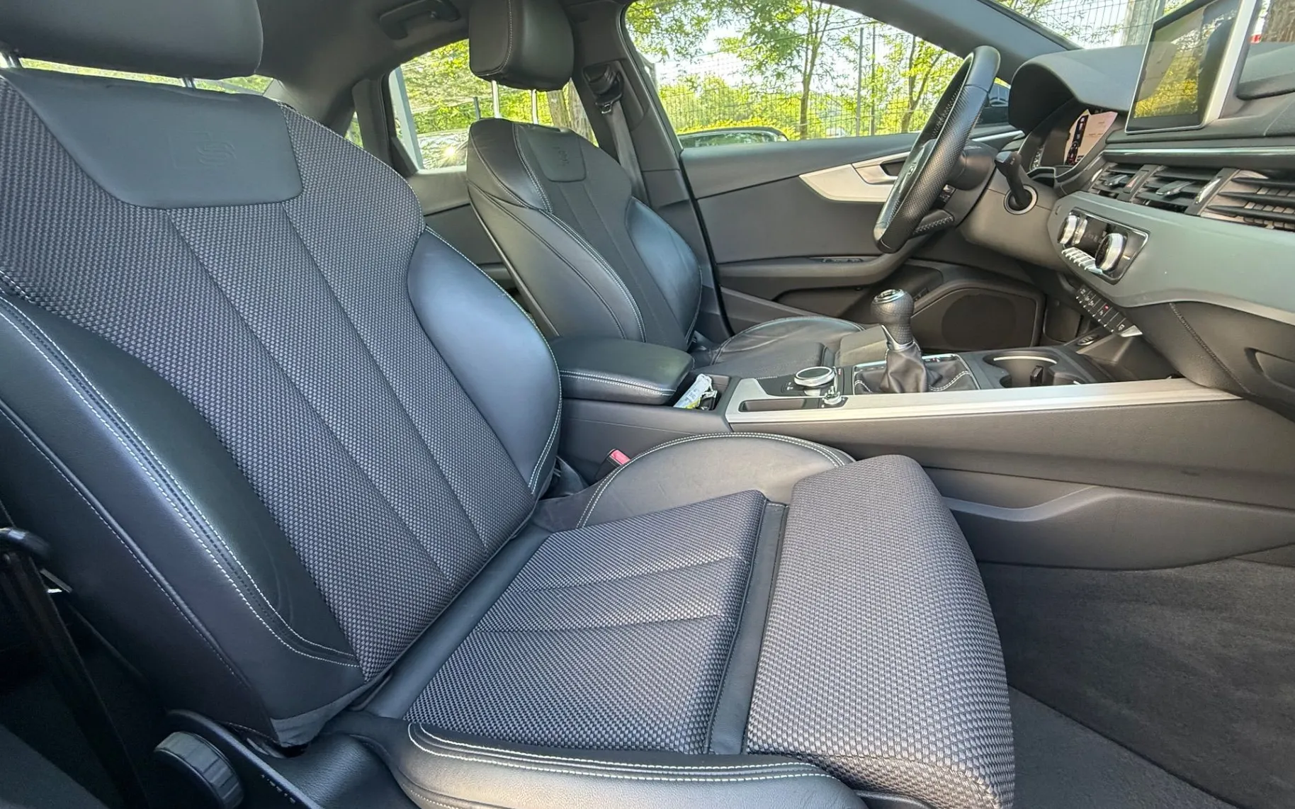 Zunanja slika - Audi A4 - 2.0 TDI ultra 2xSline-Virtual-Matrix-Navi... - 15