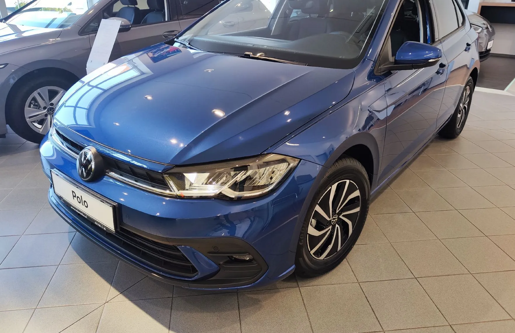 Zunanja slika - Volkswagen Polo - 1.0 TSI 4ALL 70  95 v prihodu - 1