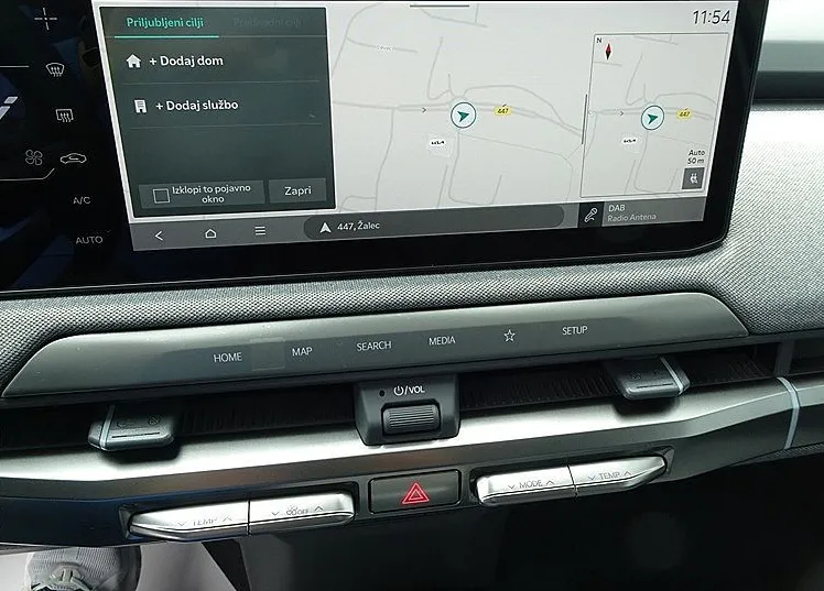 Zunanja slika - KIA EV3 - 58.3 kWh baterija. 150 kW  204 KM  Sky NA ZALOGI - 10