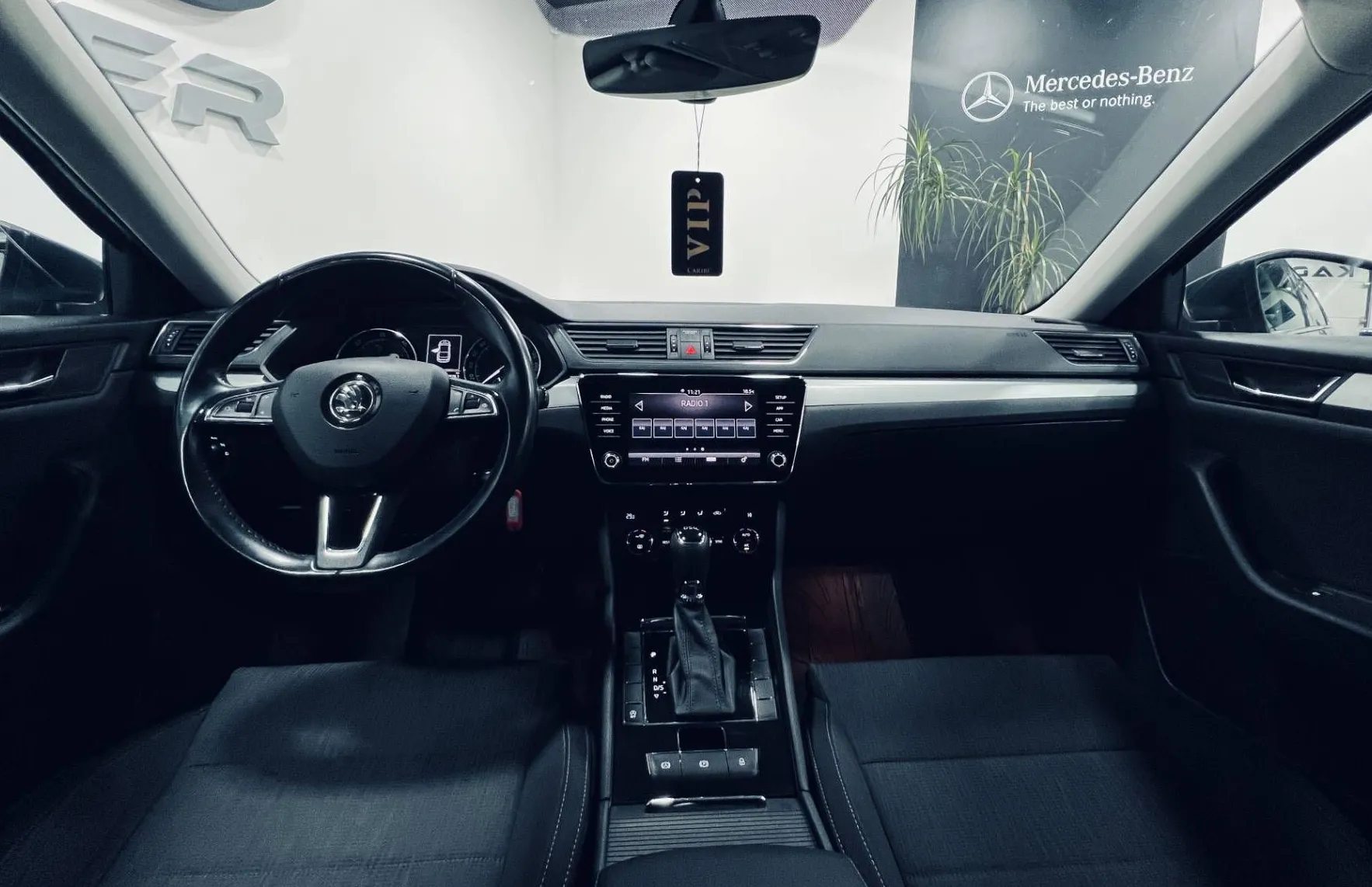 Zunanja slika - Škoda Superb - 2.0 TDI Ambition 110 kW...LIMO... - 10