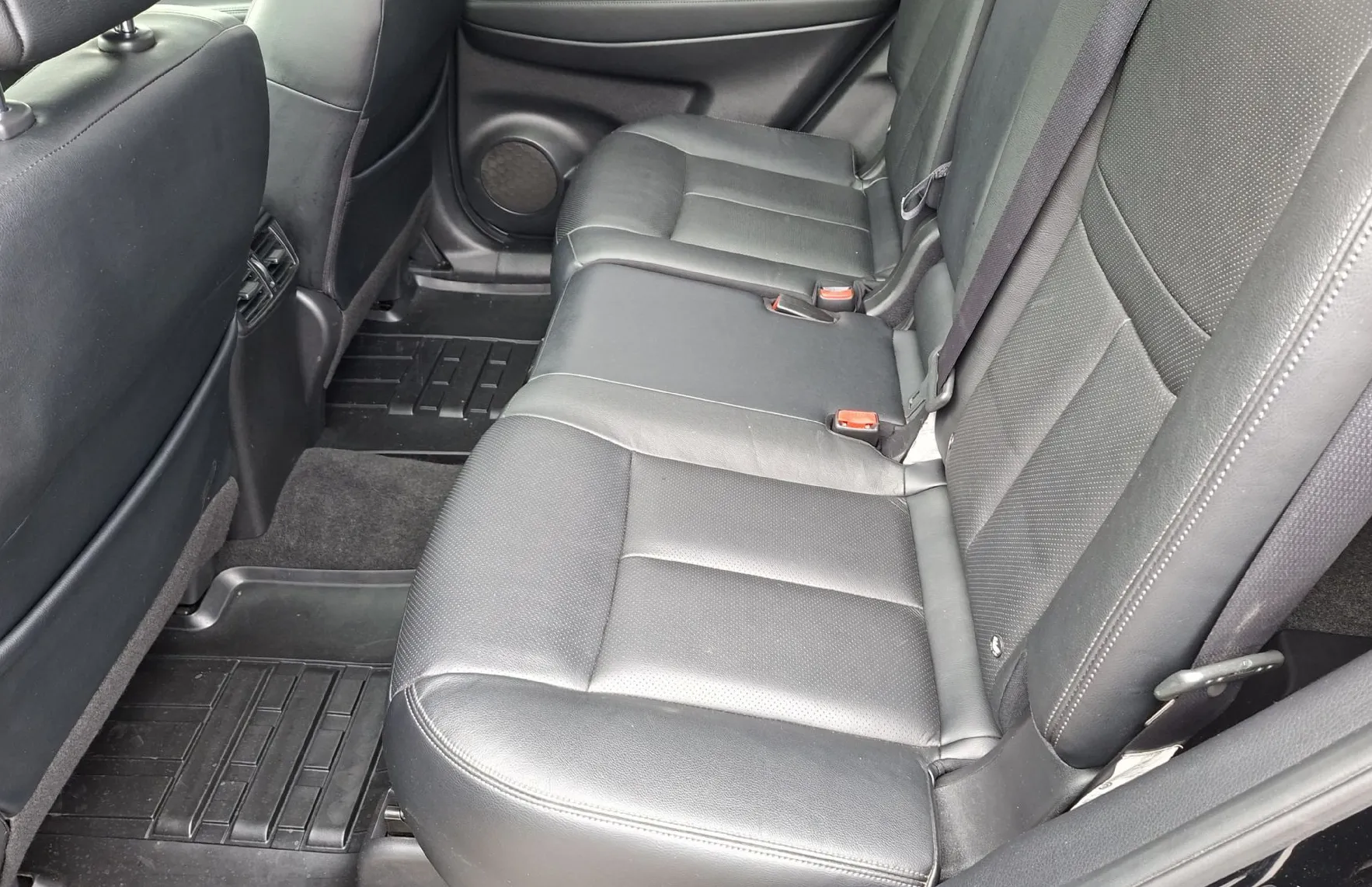 Zunanja slika - Nissan X-Trail - 1.7 dCi XT 4WD Tekna - 9