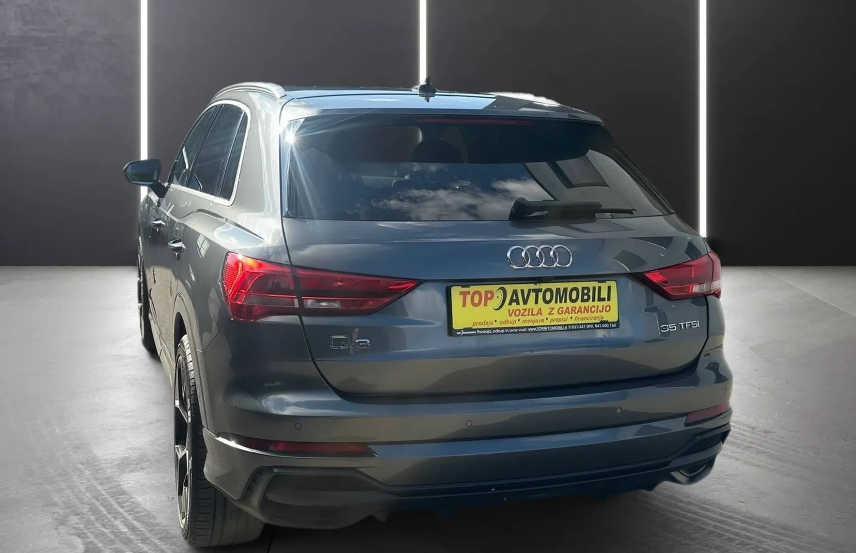 Zunanja slika - Audi Q3 - 35 TFSI S-LINE NAVI ACC MRTVI KOTI LINE ASSIST T - 6
