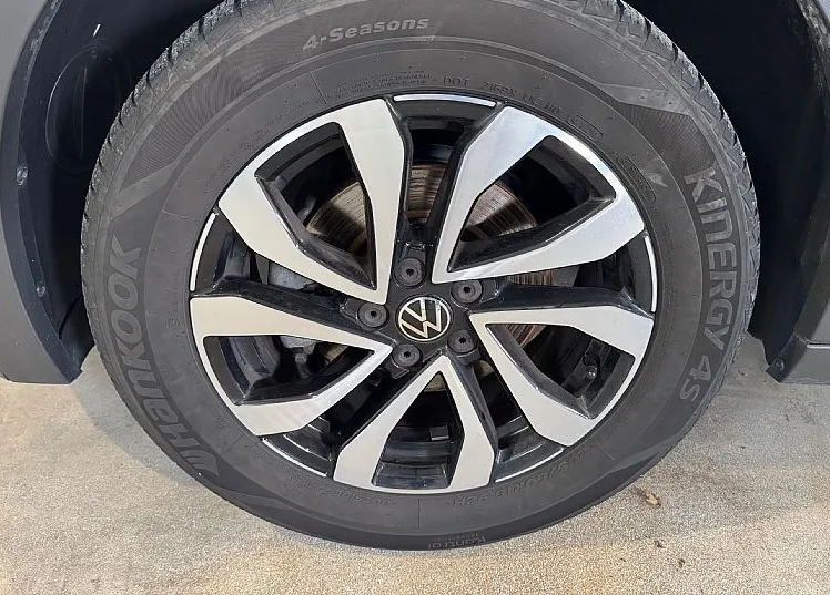 Zunanja slika - VW T-Cross - 1.0 TSI Life 70  95 - 8