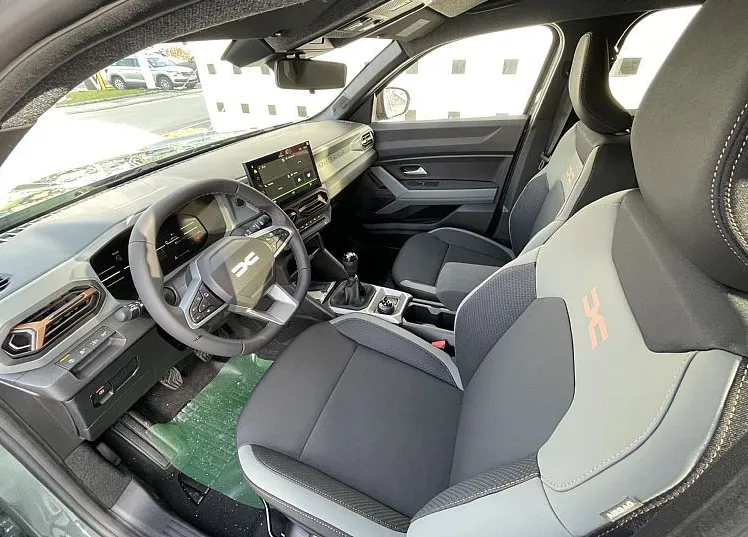 Zunanja slika - Dacia Duster - 1.2 TCe 130 4x4 EXTREME - 6