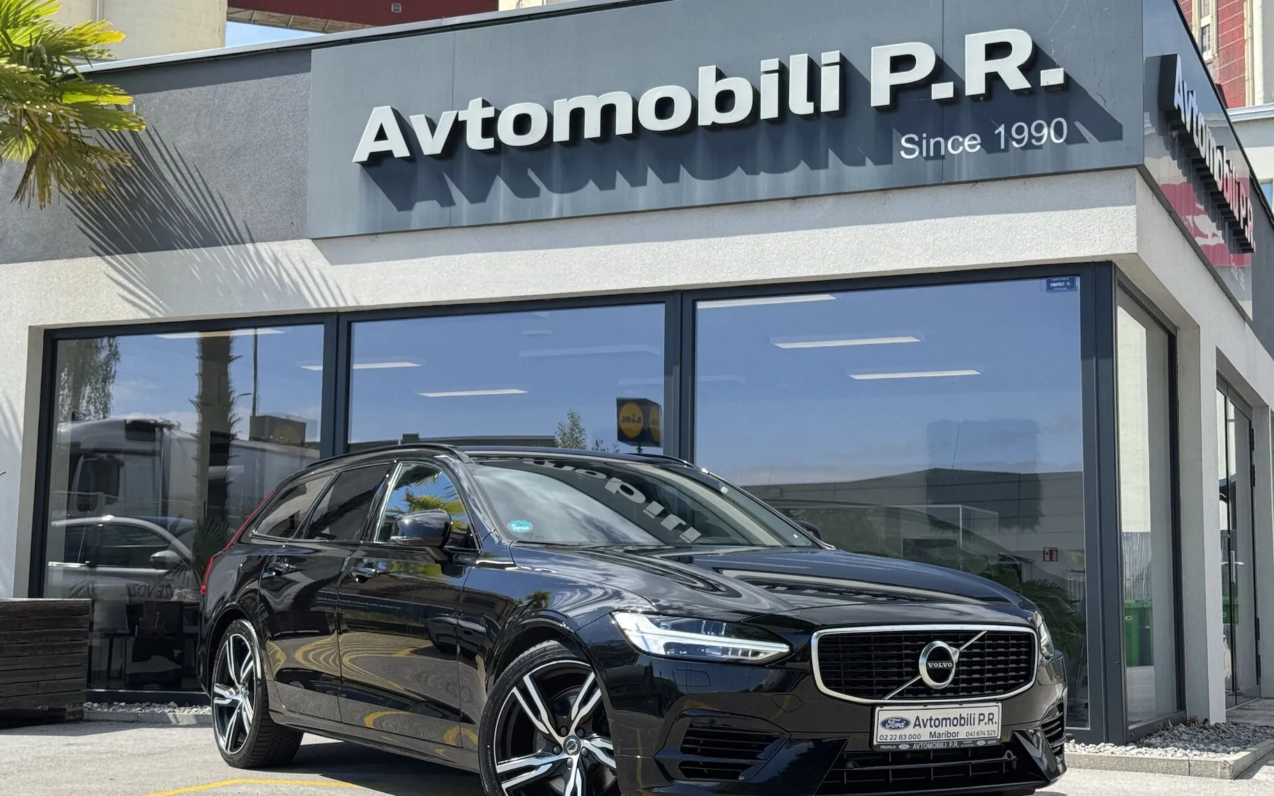 Zunanja slika - Volvo V90 - T8 TWIN ENGINE 2.0T AUT AWD R-DESIGN PRIKLJ.HIBRI - 3