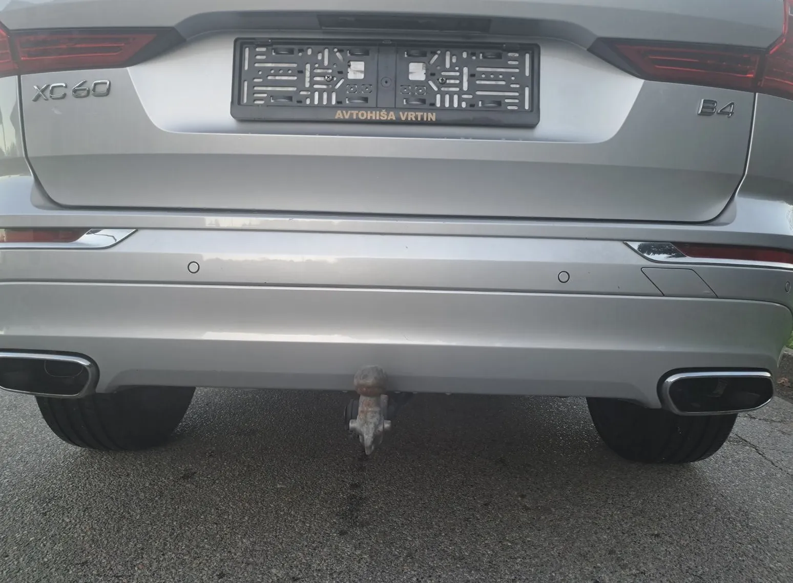 Zunanja slika - Volvo XC60 - B4D AUT Inscription Z ENOLETNIM JAMSTVOM - 11
