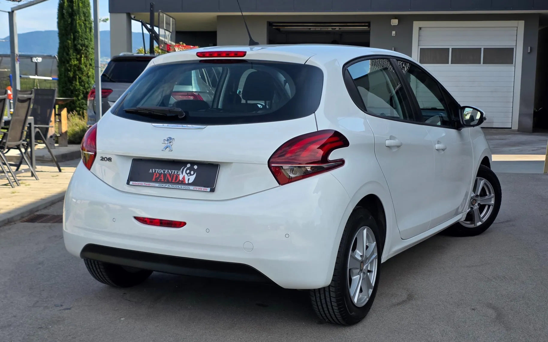 Zunanja slika - Peugeot 208 - 1,6 BlueHDi 75 Style - 4