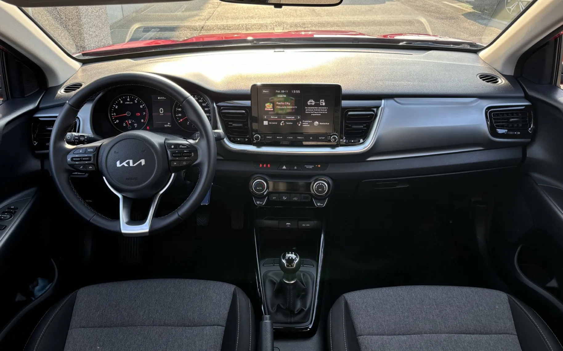 Zunanja slika - KIA Stonic - 1.2 DPI 57.9 kW  79 KM  LX Urban+ M T - 9