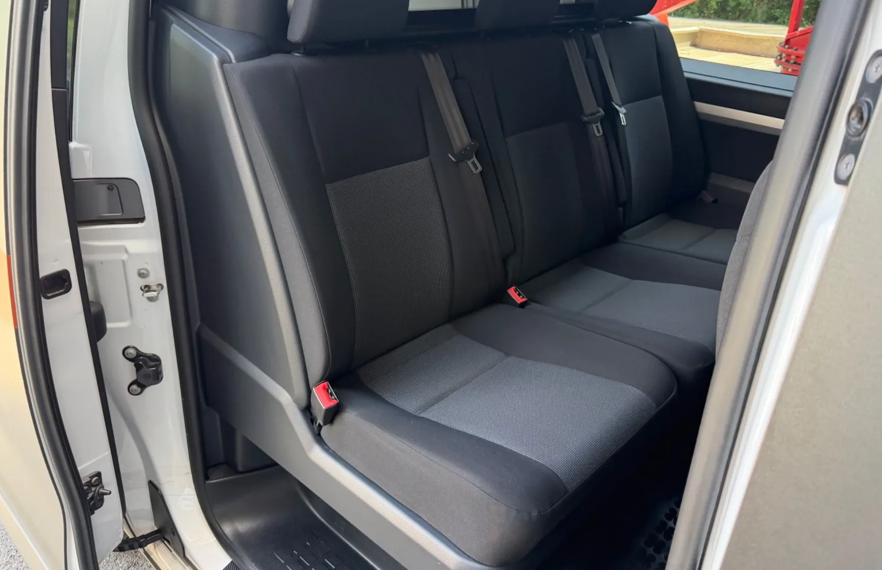 Zunanja slika - Citroën Jumpy - 2.0HDi L3 - 11