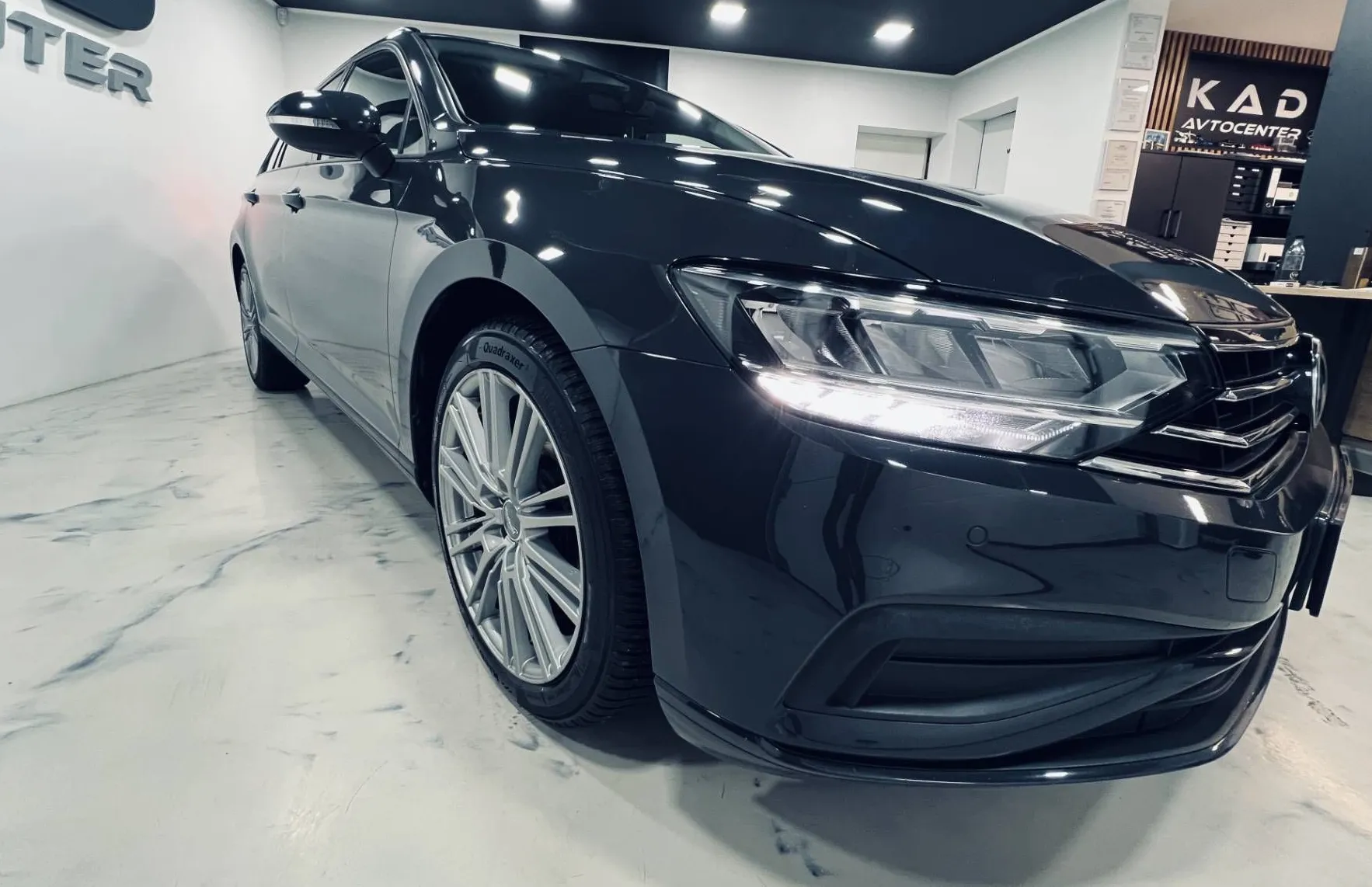 Zunanja slika - Volkswagen Passat - Variant 2.0 TDI BMT SCR Business DSG - 2