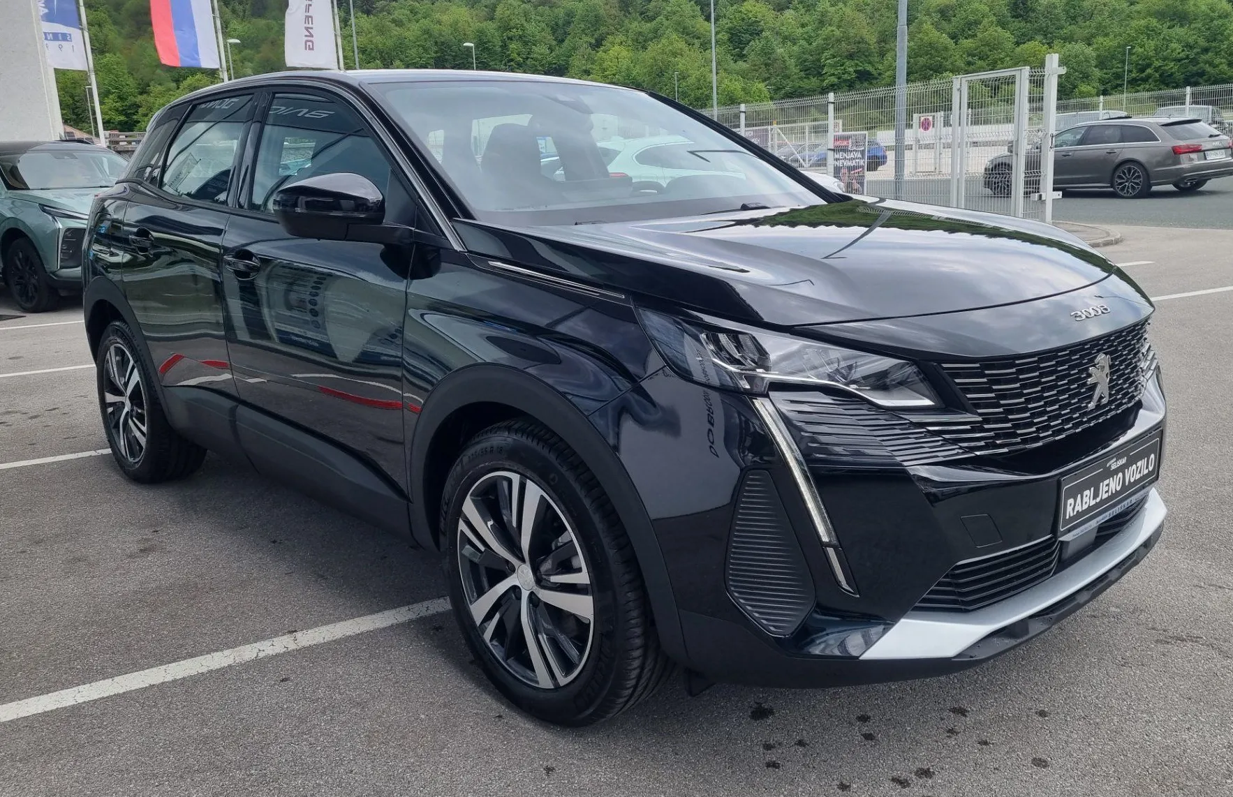 Zunanja slika - Peugeot 3008 - 1.6 PHEV ACTIVE PACK - AVTOMATIK - VOZILO NOVO - 3