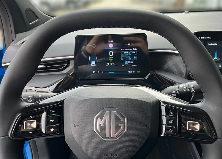 Zunanja slika - MG MG3 - HYBRID+ 1.5L LUXURY - 14