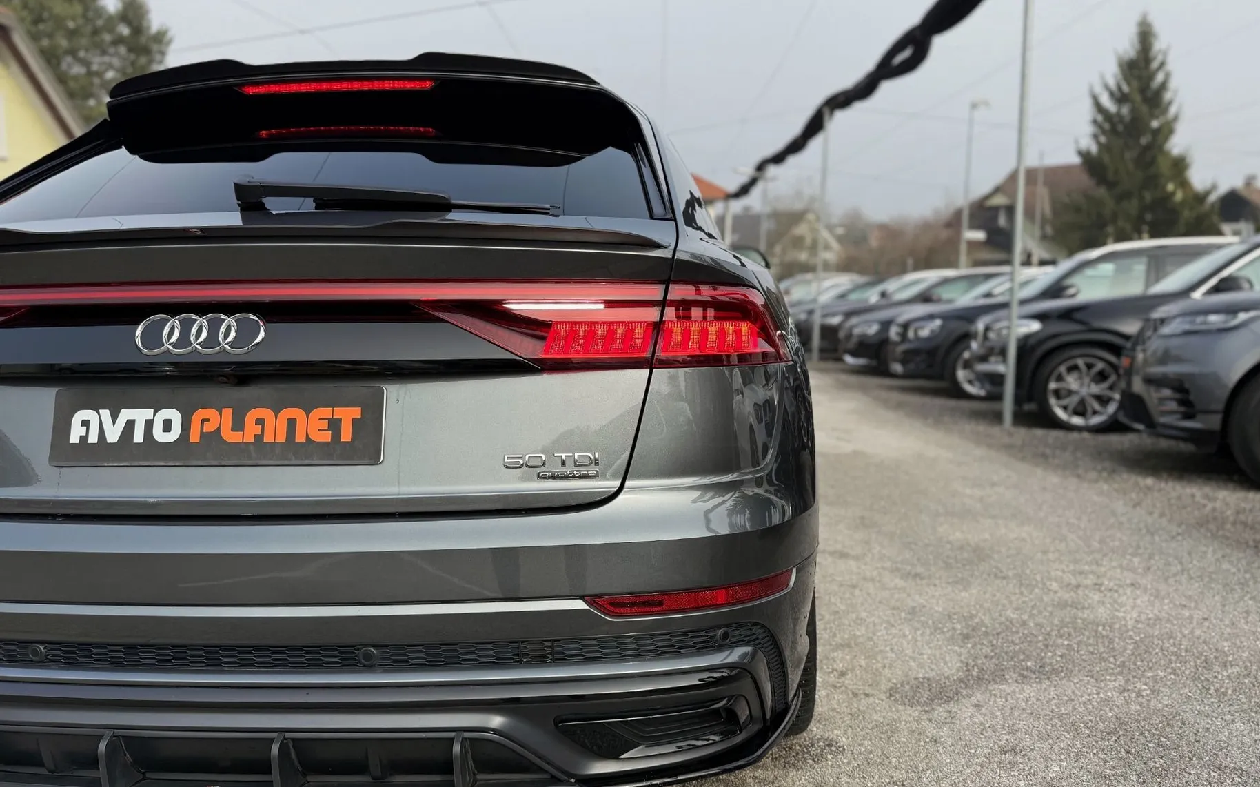 Zunanja slika - Audi Q8 - 50 TDI Quattro 3xS-LiNE HD MATRIX ACC 360KAM ALU22 - 12