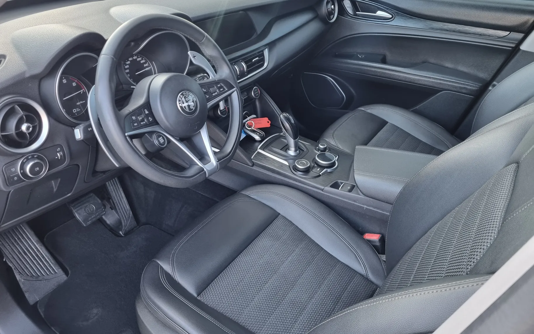 Zunanja slika - Alfa Romeo Stelvio - 2.0 Turbo Q4 200 Avtomatik - OKVARA MOTORJA - 8