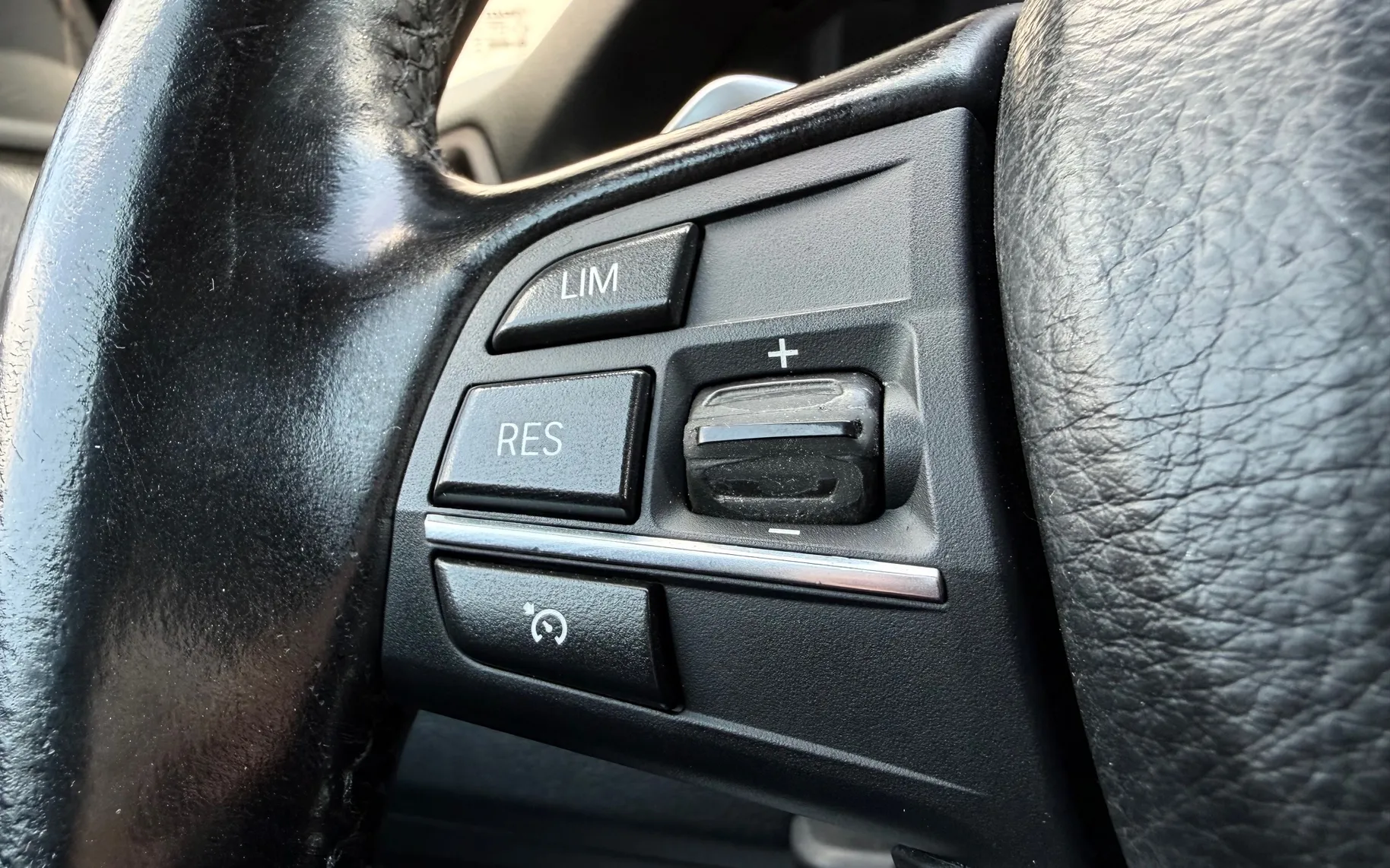 Zunanja slika - BMW Serija 5 - 520D AUT. 2.LASTNIK GRETJE SED. NAVI - 14