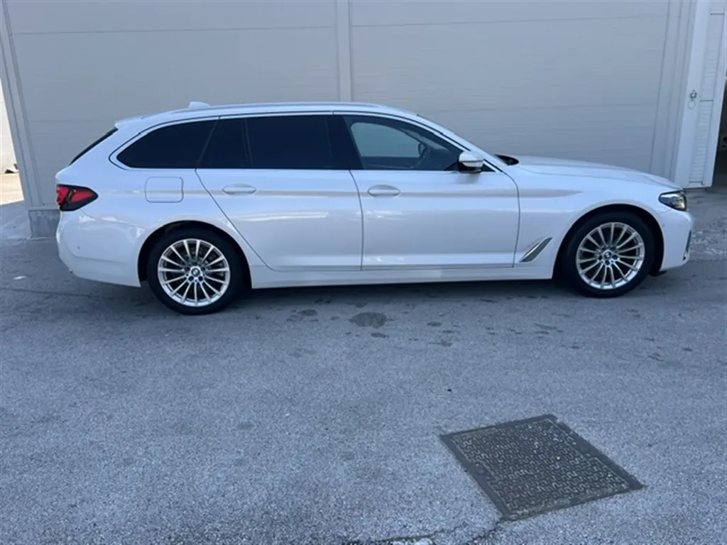 Zunanja slika - BMW Serija 5 - 520d - 3