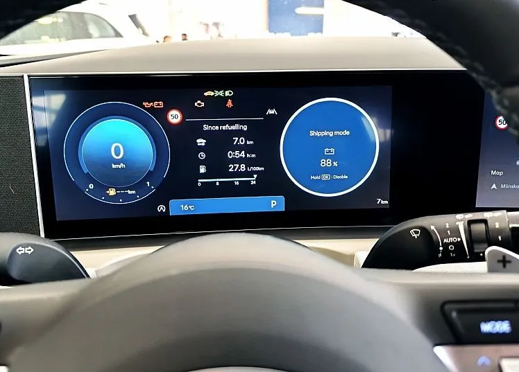 Zunanja slika - Hyundai Tucson - 1.6 T-GDI PREMIUM BLUE-SVETL.NOTR-AVT.PRTLJ-VIDEO - 8