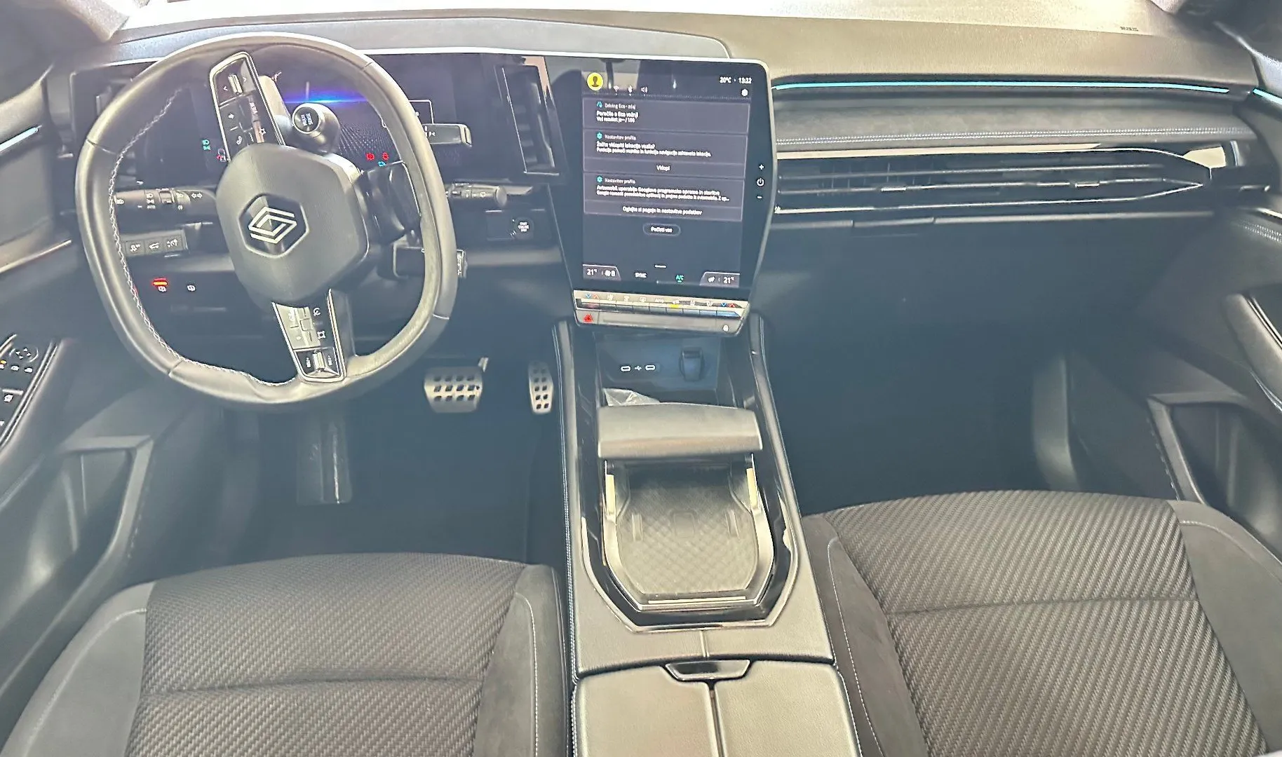 Zunanja slika - Renault Espace - E-Tech full hybrid 200 Esprit Alpine.USNJE.KAMERA. - 14