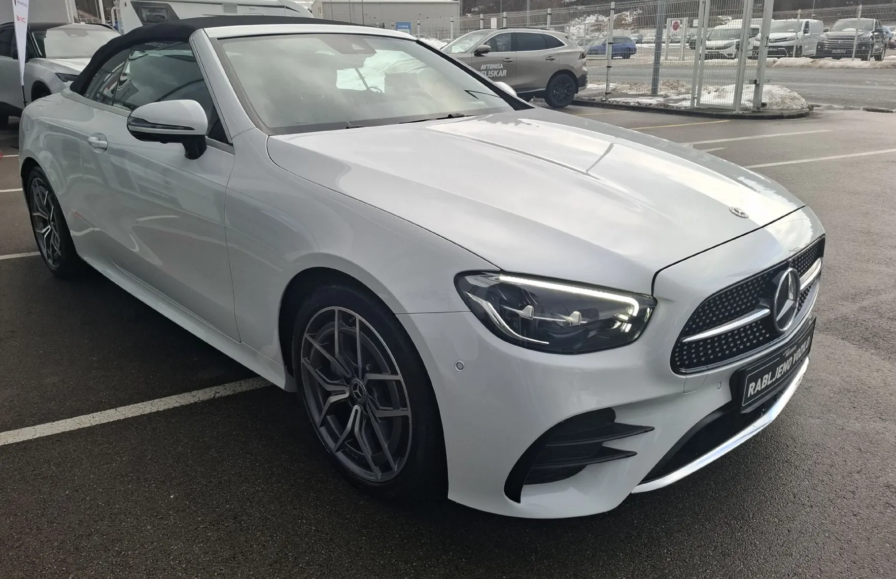 Zunanja slika - Mercedes-Benz E-Razred - E200 AMG LINE AVTOMATIK-BURMESTER HI-FI-KOT NOV - 3