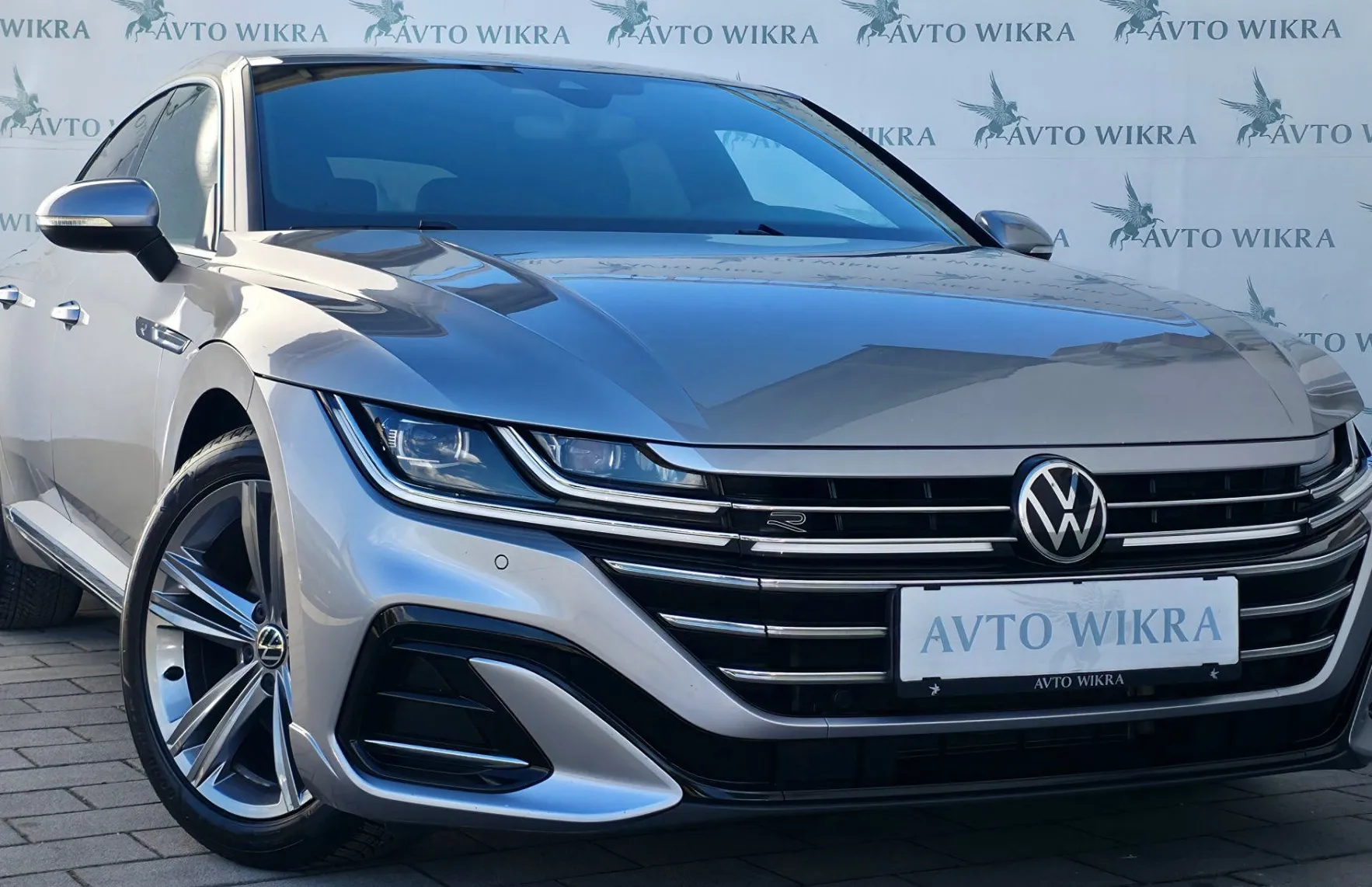 Zunanja slika - Volkswagen Arteon - 2.0TDI DSG R-Line IQ.MATRIX•ACC•GRETJE•KEYLESS•18C - 1