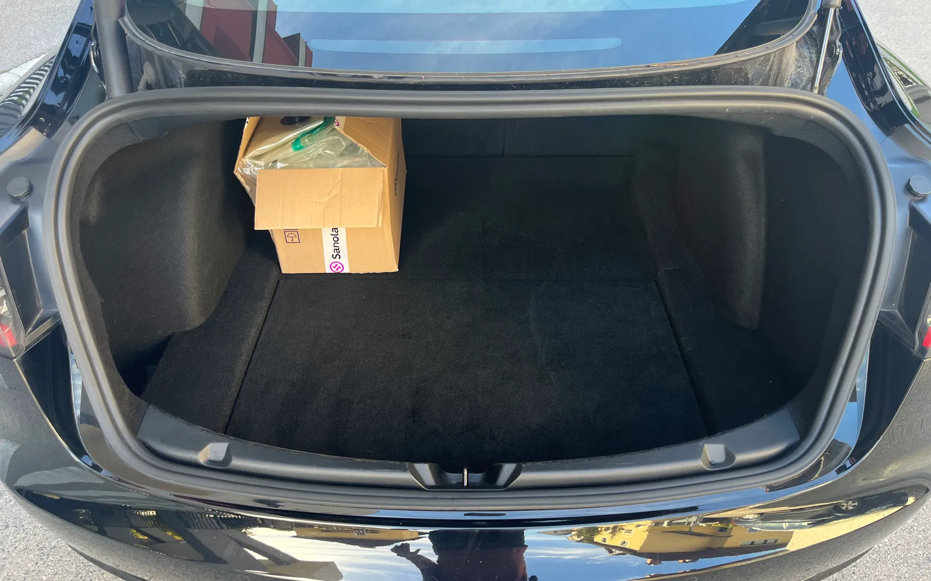 Notranja slika - Tesla Model 3 - 3D3 / 3D1 - 11