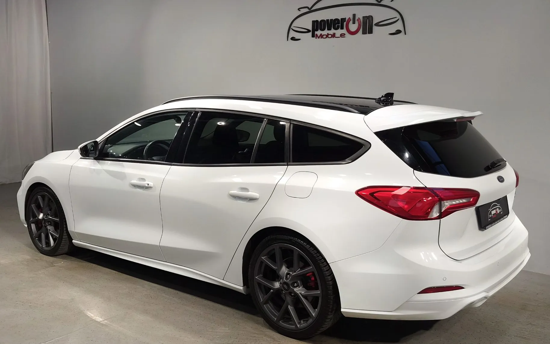 Zunanja slika - Ford Focus - 2.0TDCi ST NAVI PANO RECARO KAM LED - 3