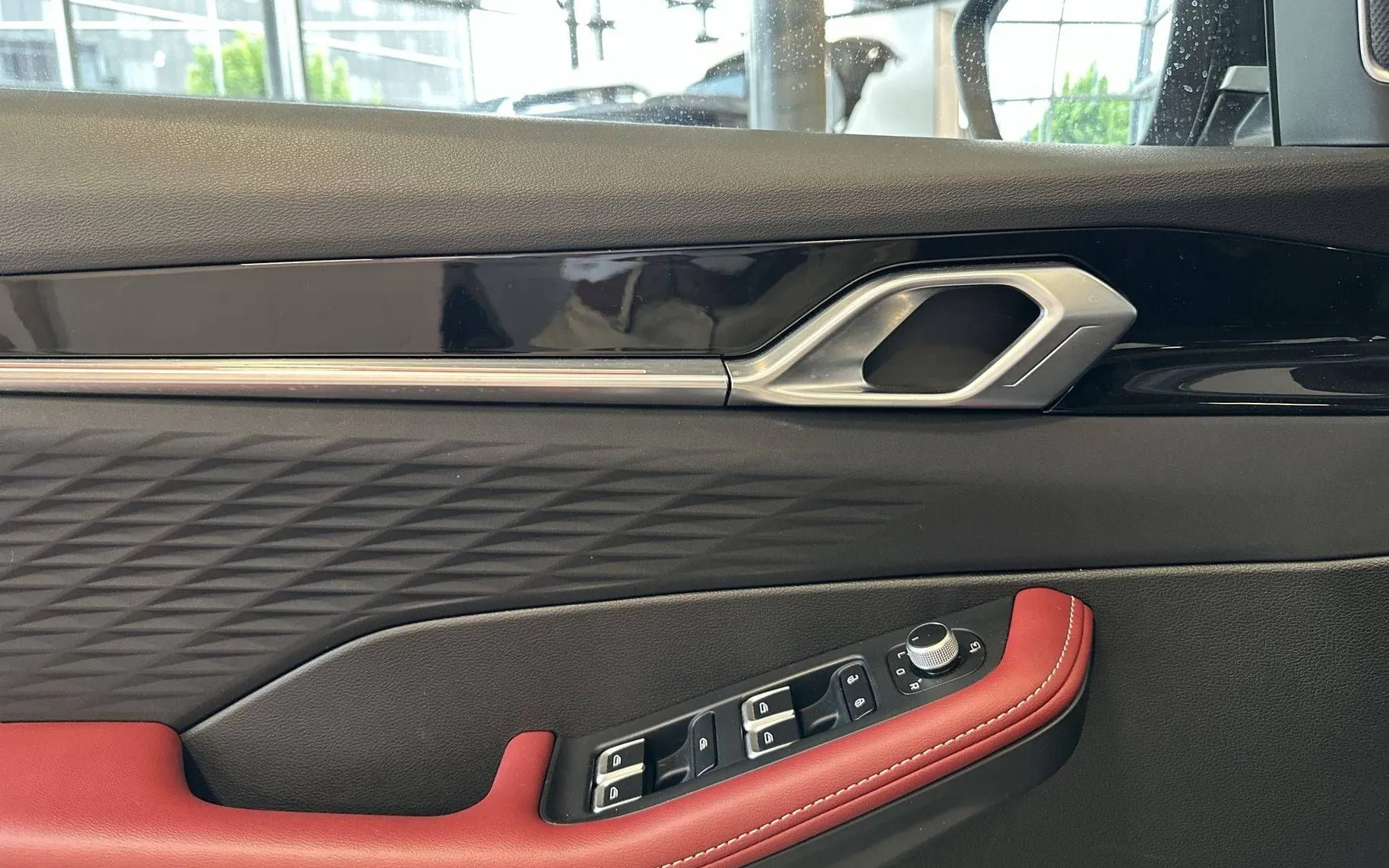 Notranja slika - Geely CoolRay - 1.5 TD GF+ - 12
