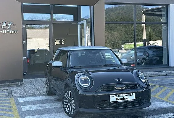 Zunanja slika - MINI Cooper - 1.Lastnik°°SLO°°+ 4x M+S org.platišča°°Kamera°°HUD - 1