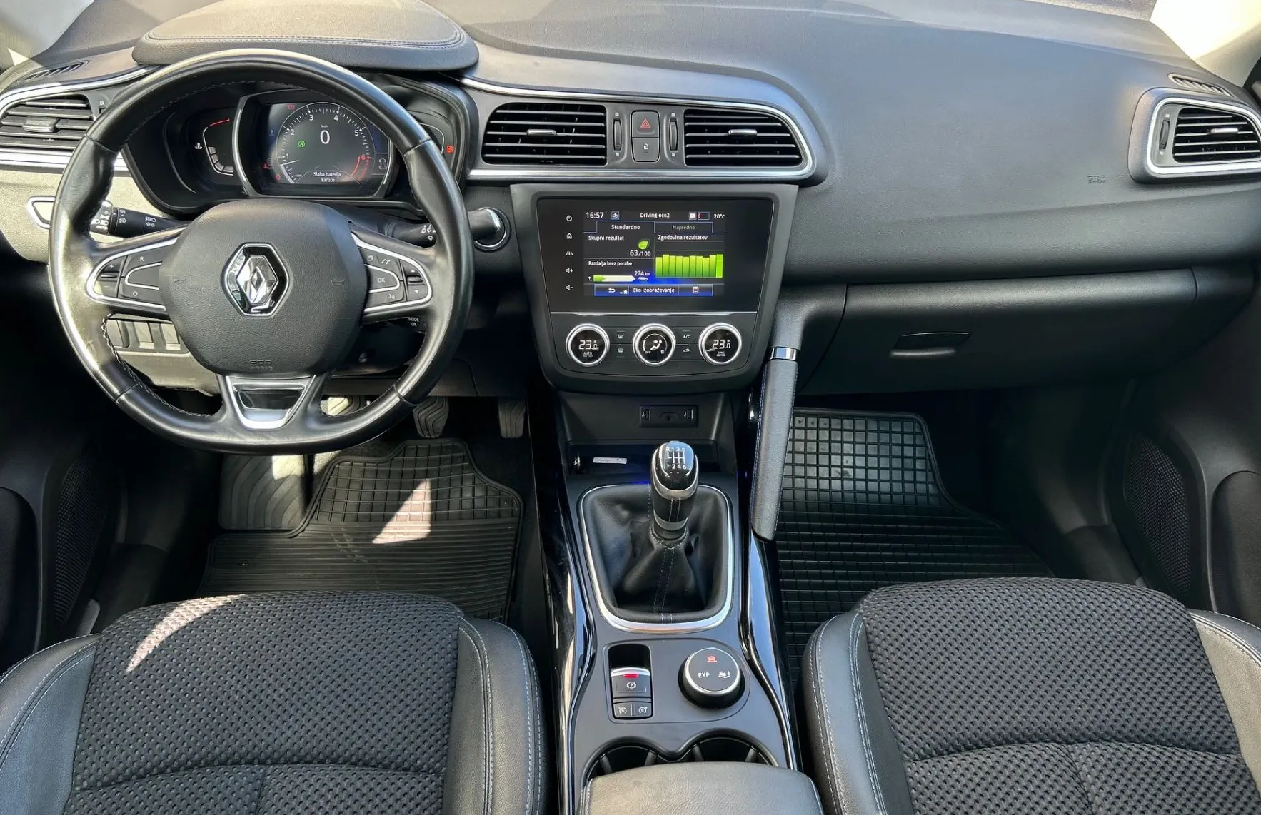 Zunanja slika - Renault Kadjar - LIMITED TCe 140 - 1.LAST - SLO - 5