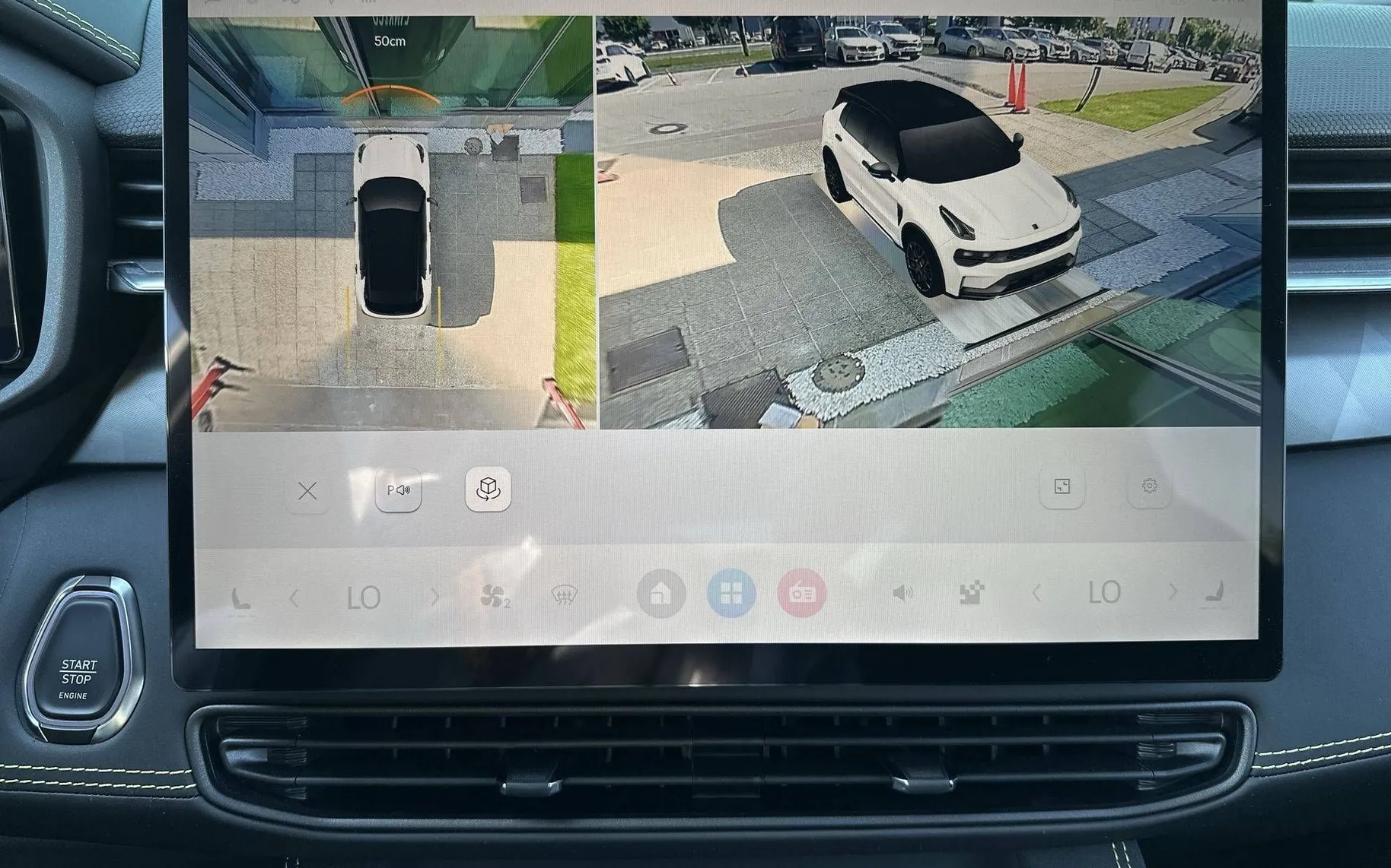 Notranja slika - Lynk & Co 01 - More 2025 Priključni hibrid... - 16