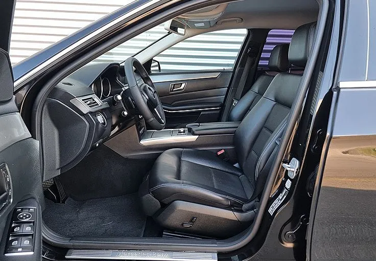 Zunanja slika - Mercedes-Benz E-Razred - 2.2CDI-AUT-AVANTGARDE-FULL LED-GR SEDEŽEV - 7