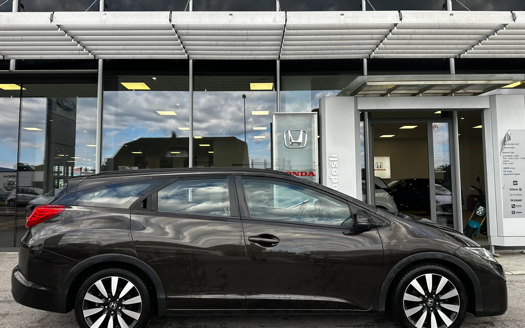 Zunanja slika - Honda Civic - 1.6 i-DTEC Elegance - 8