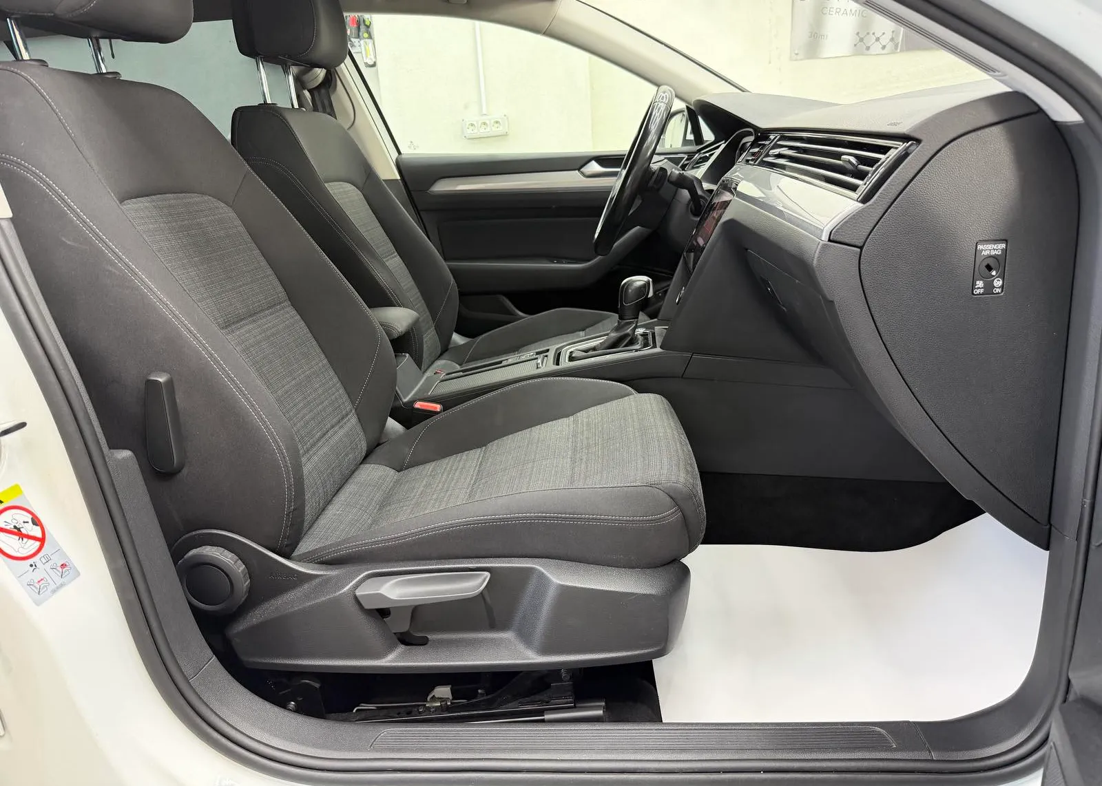 Zunanja slika - Volkswagen Passat - Variant 2,0 TDI BMT SCR Business DSG - 6