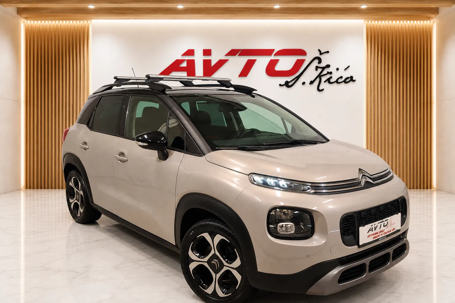 Zunanja slika - Citroën C3 Aircross - 1.2 -LED-KAMERA-NAVI-TEMPOMAT-SERVISNA KNJ-KLJUKA - 2