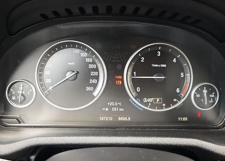Zunanja slika - BMW X4 - serija :  xDrive20d M Sport - GRETJE SEDEŽEV - TEMPOMAT - 11