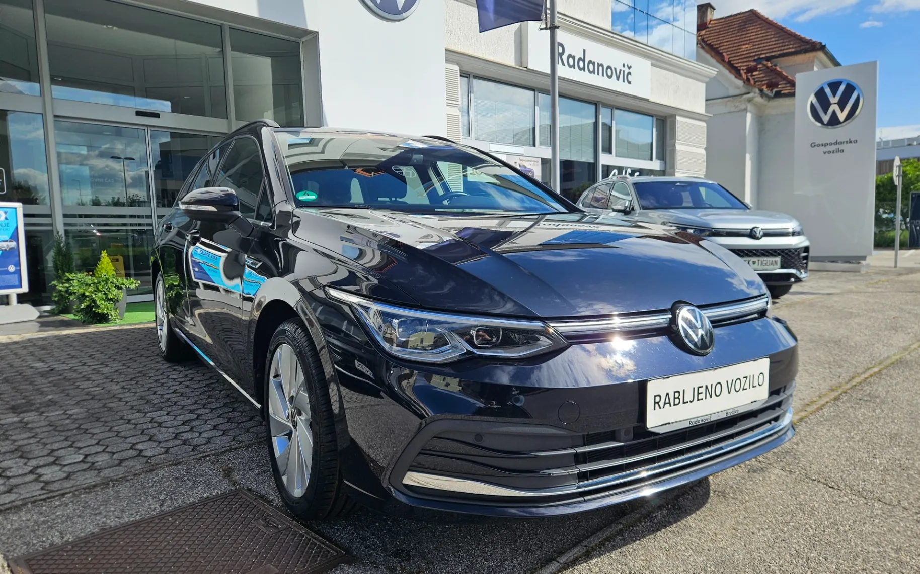 Zunanja slika - Volkswagen Golf - 2.0 TDI Style DSG - 1