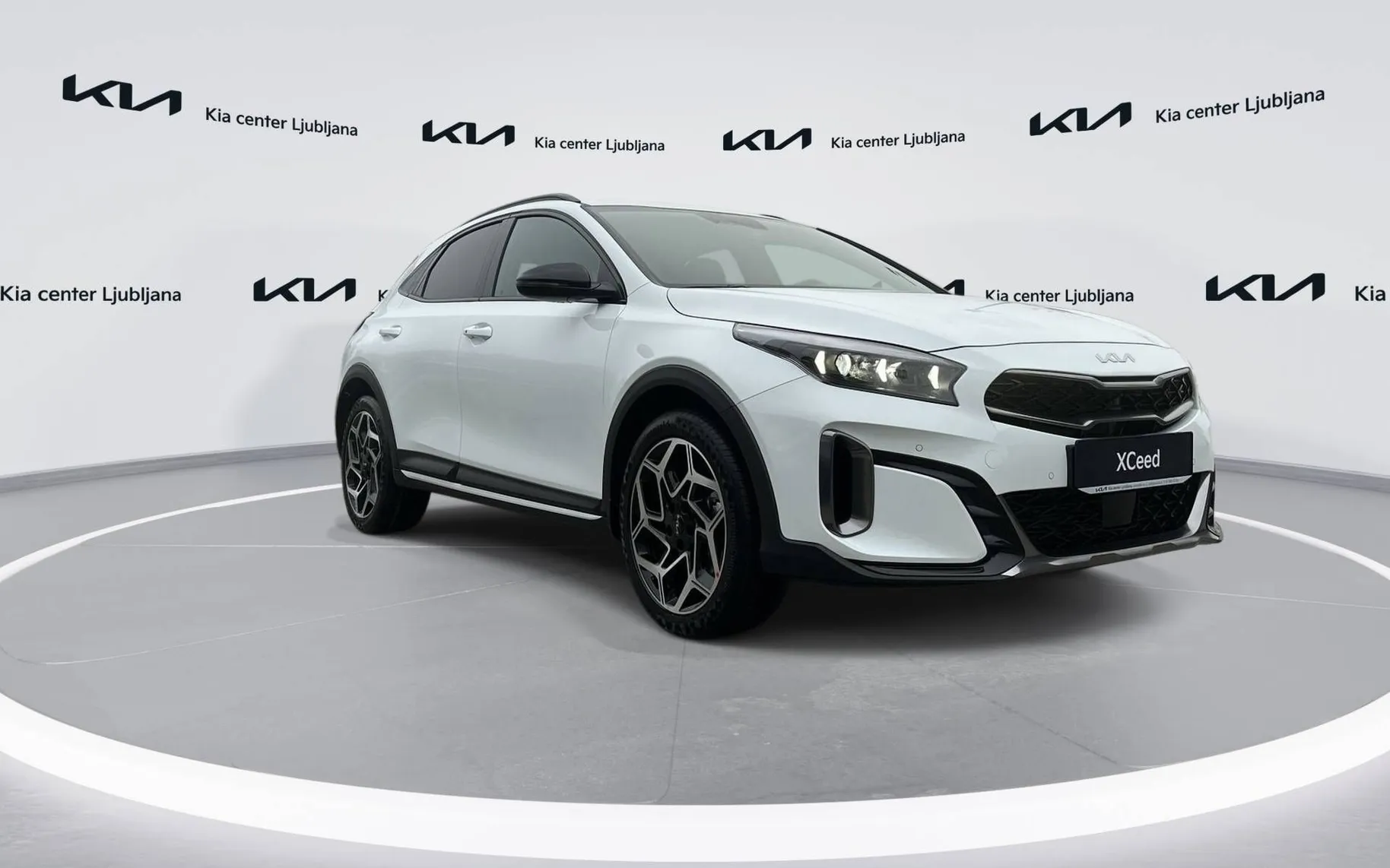 Zunanja slika - KIA XCeed - 1.6 T-GDi GT-Line ISG 7DCT - 3