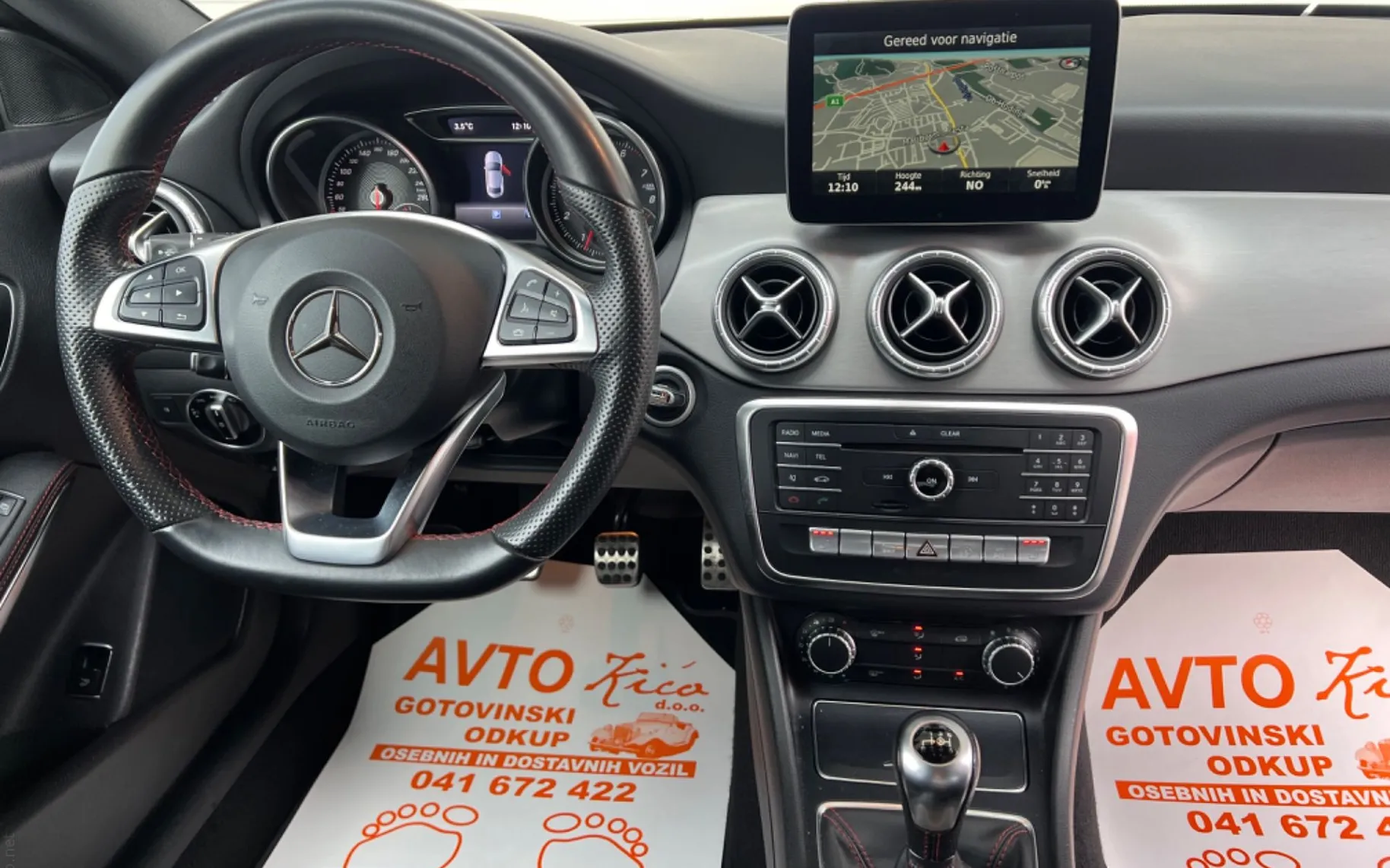 Notranja slika - Mercedes-Benz CLA-Razred - 180-AMG-69.000KM-BI-XENON-KAMERA-NAVI-LED-GRETJE S - 9