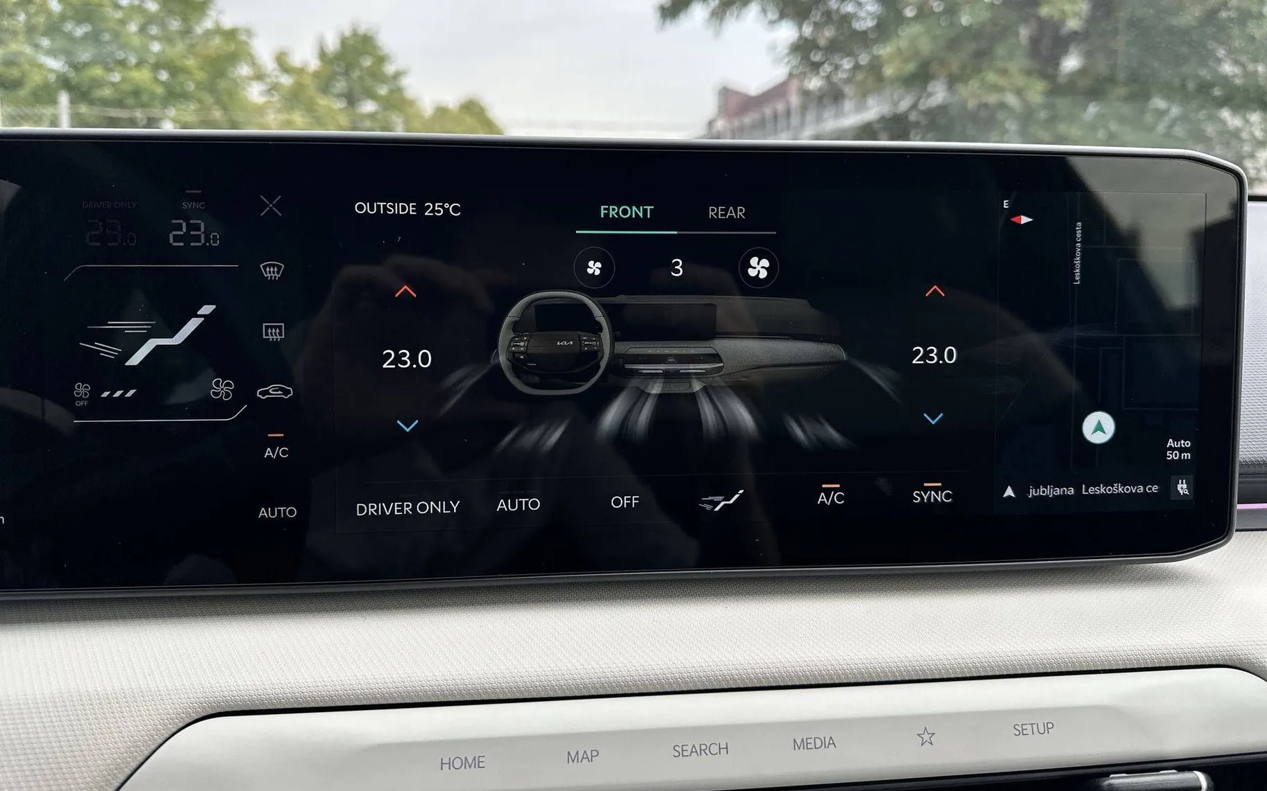 Notranja slika - KIA EV4 - GT-LINE 81.4 kWh bat.. 150 kW  204 KM - 19