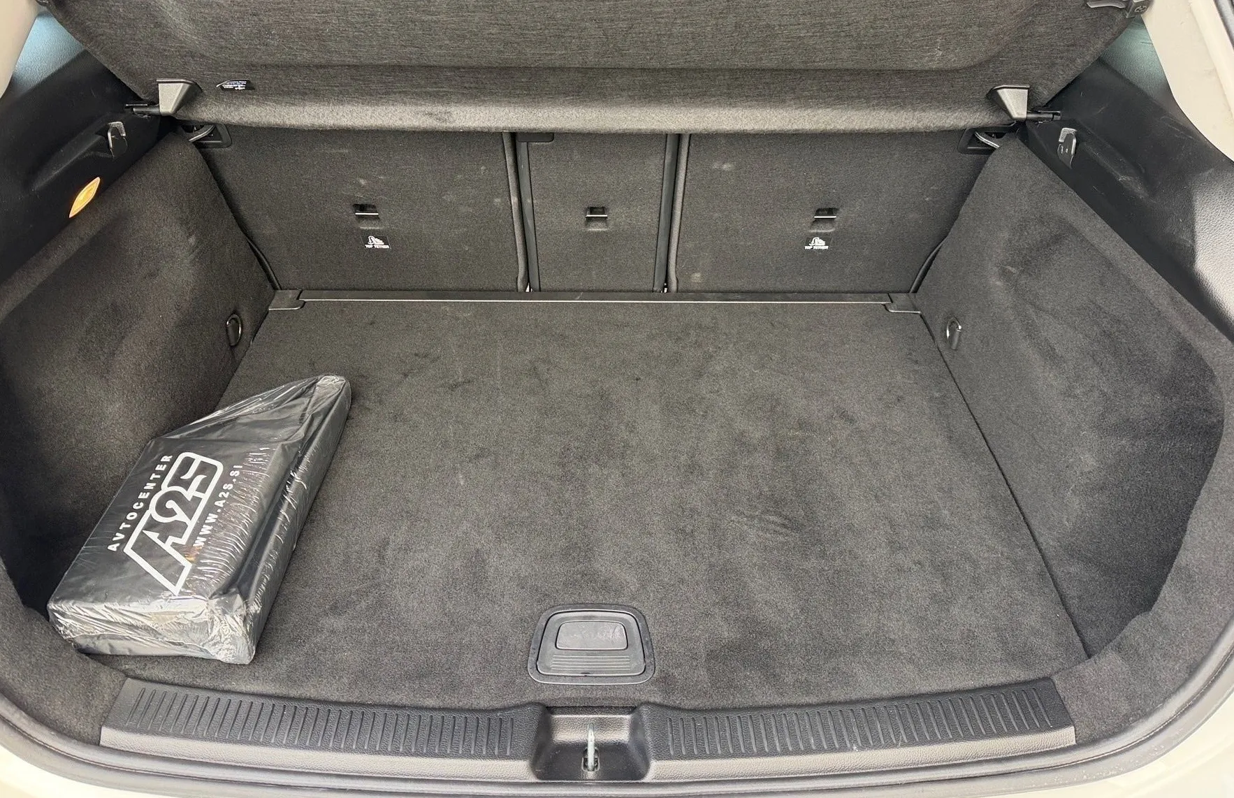 Zunanja slika - Mercedes-Benz B-Razred - B 200 d DCT Advanced Plus-Keylees-LED-PDC-Kamera - 12