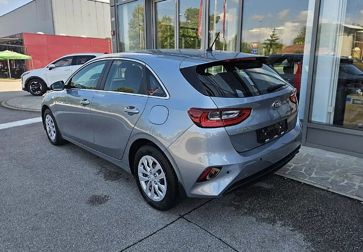 Zunanja slika - KIA Ceed - 1.0 T-GDI LX ACTIVE 1.lastnica, tov.garancija - 3