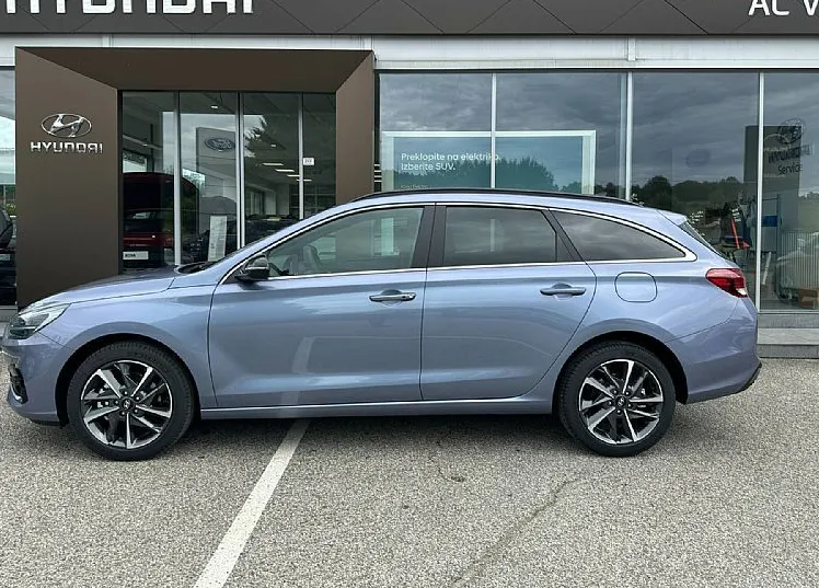 Zunanja slika - Hyundai i30 Wagon - 1.5 T-GDI FL II. PREMIUM   MHEV. SMART. WINTER. - 2