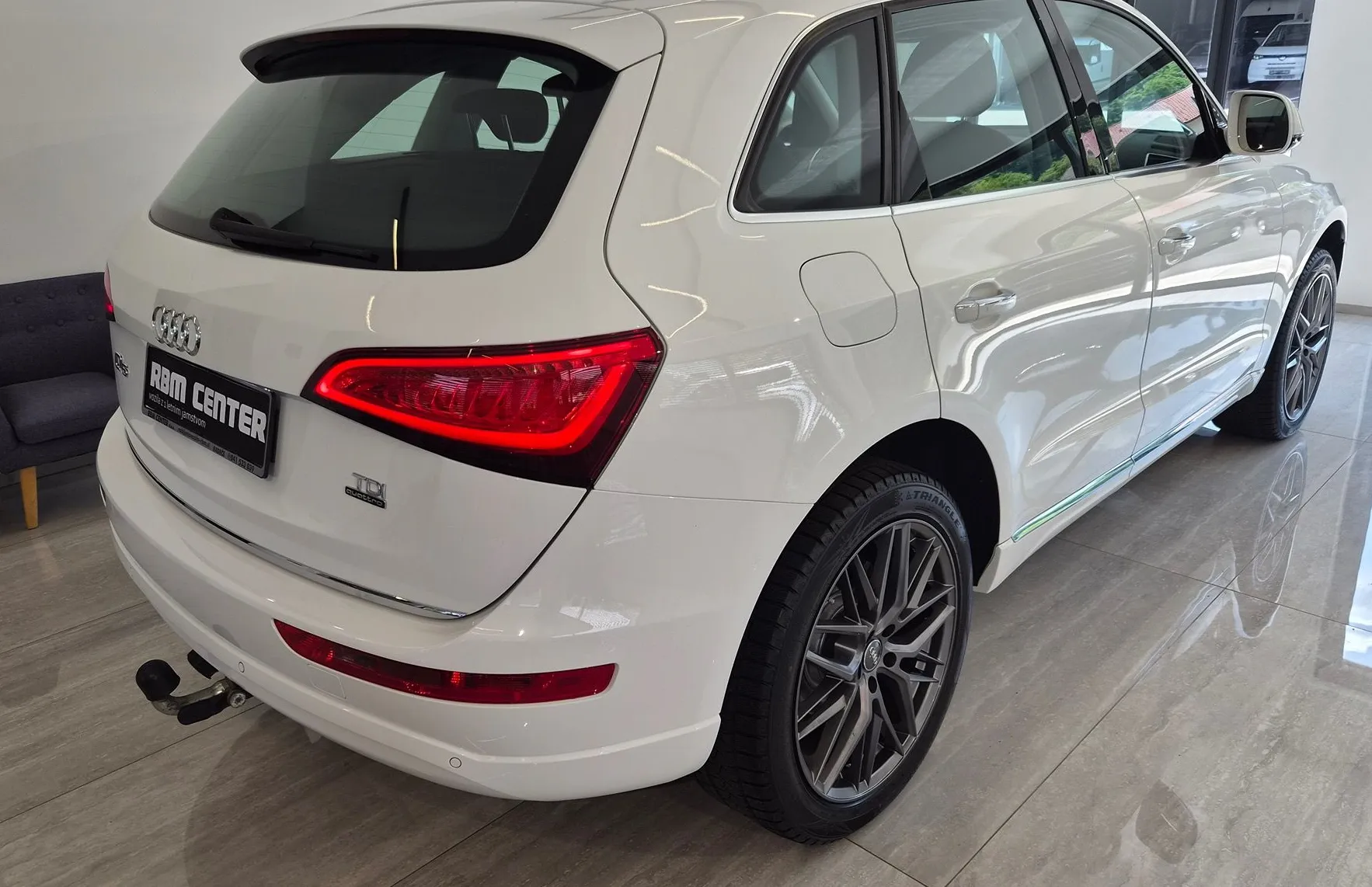 Zunanja slika - Audi Q5 - 2.0 TDI QUATTRO|SLO|XENON|TEMPOMAT|BT|NAVI|PDC - 3