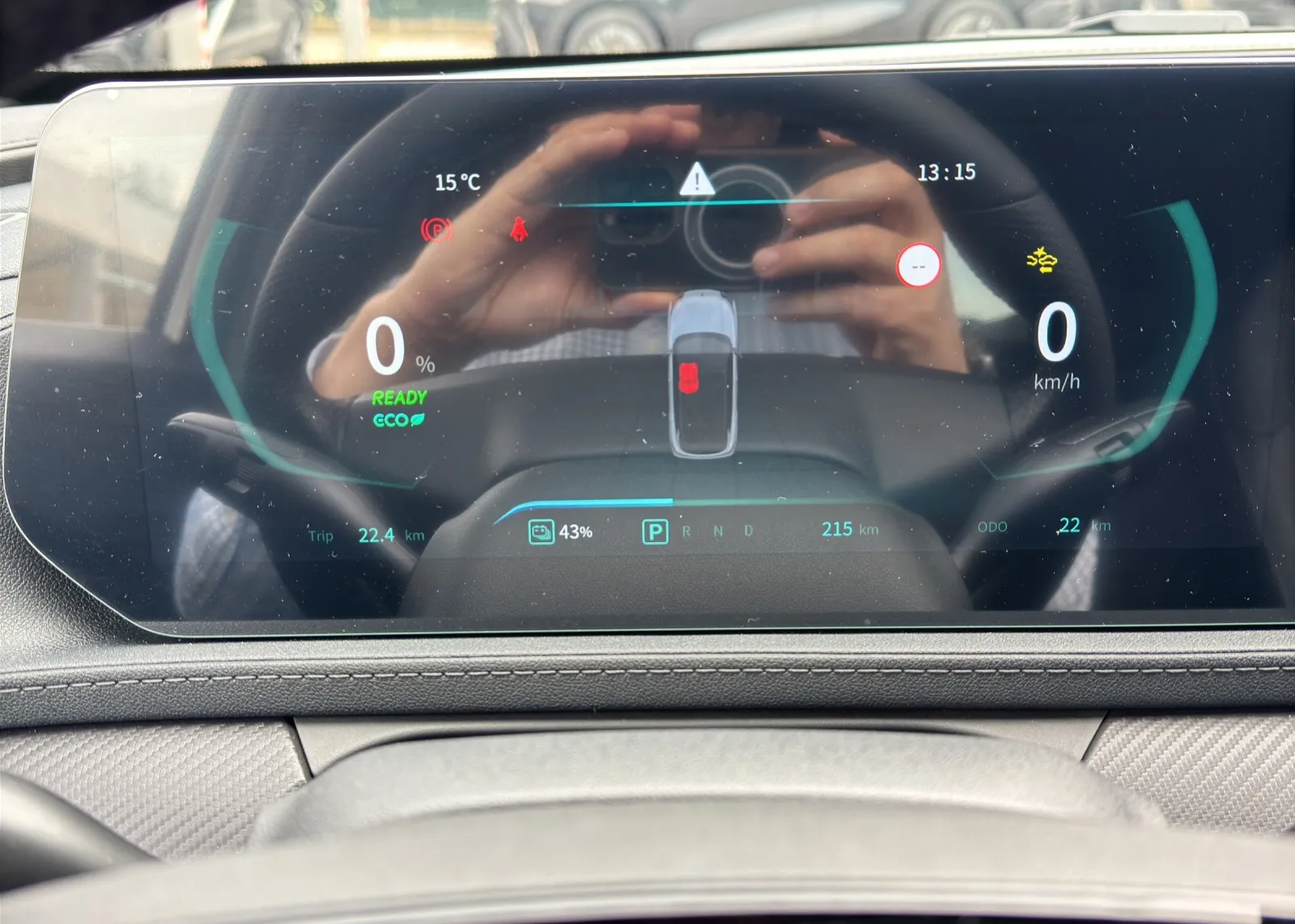 Zunanja slika - Forthing T5 Evo EV - FRIDAY 64.4kWh + PANORAMA + DAB + RADAR + BLISS + - 14