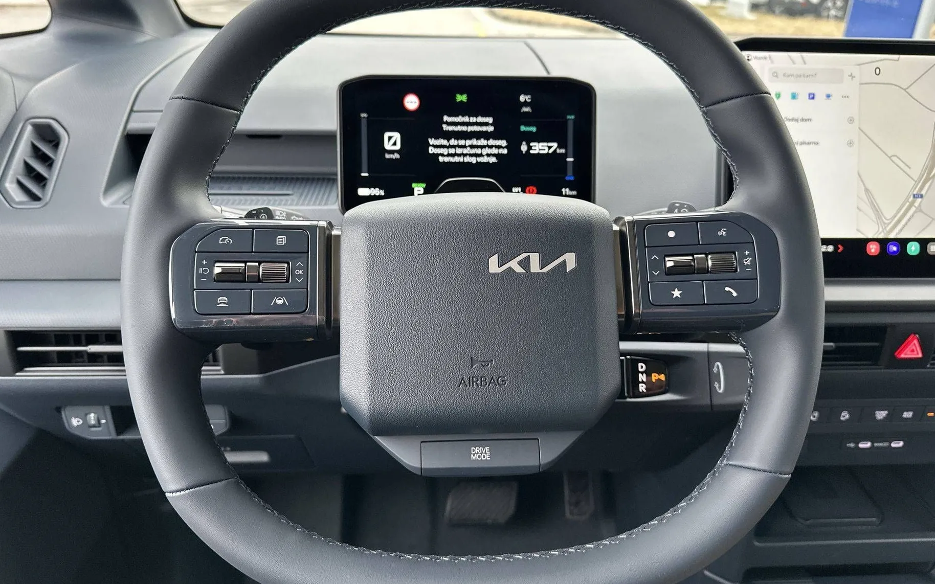 Zunanja slika - KIA PV5 - 71.2 kWh baterija 120 kW 163 KS  Quantum - 14