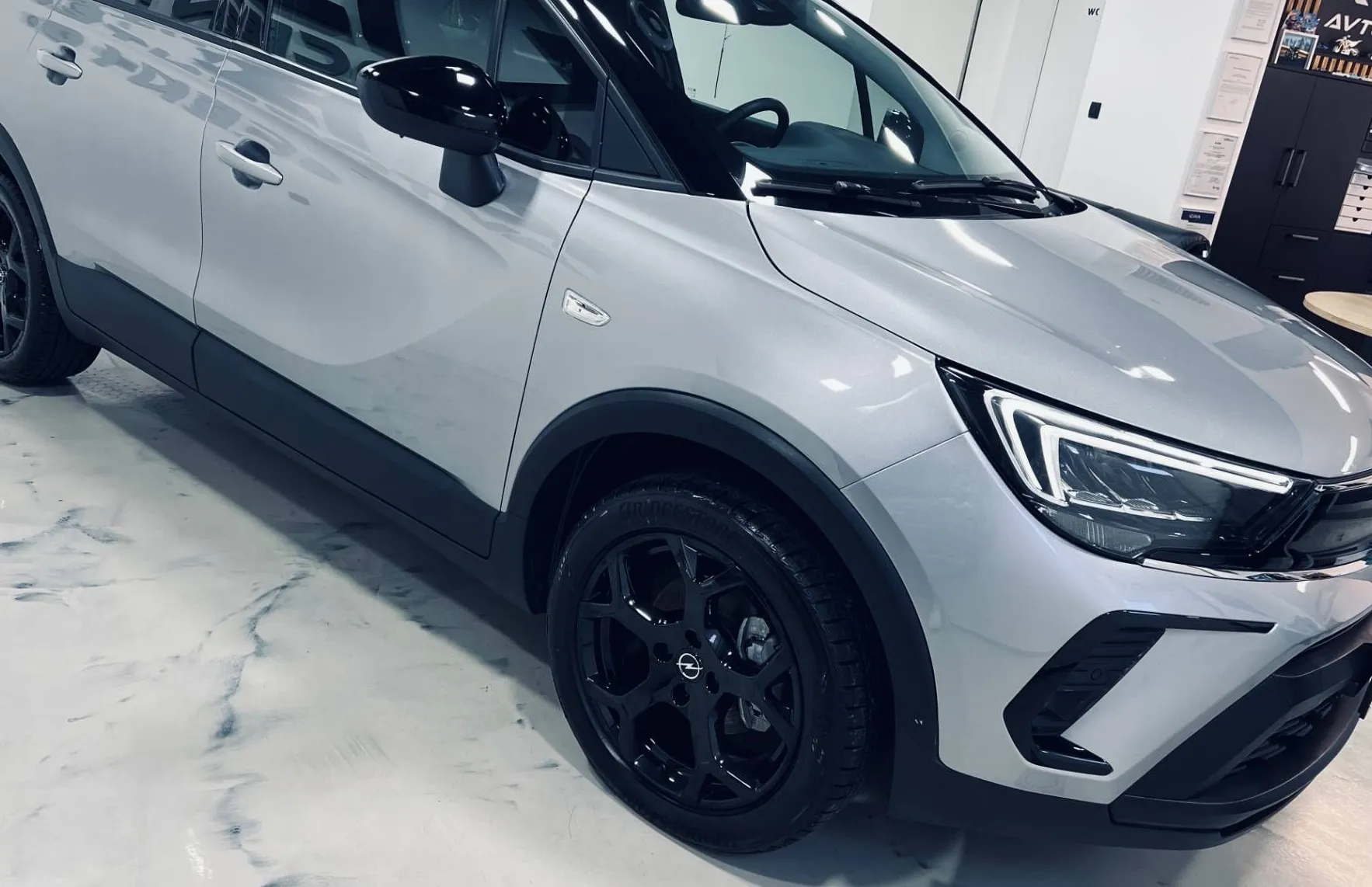 Zunanja slika - Opel Crossland - 1.2 TURBO-SAMO 2100KM-LED-KAMERA-NAVI - 2