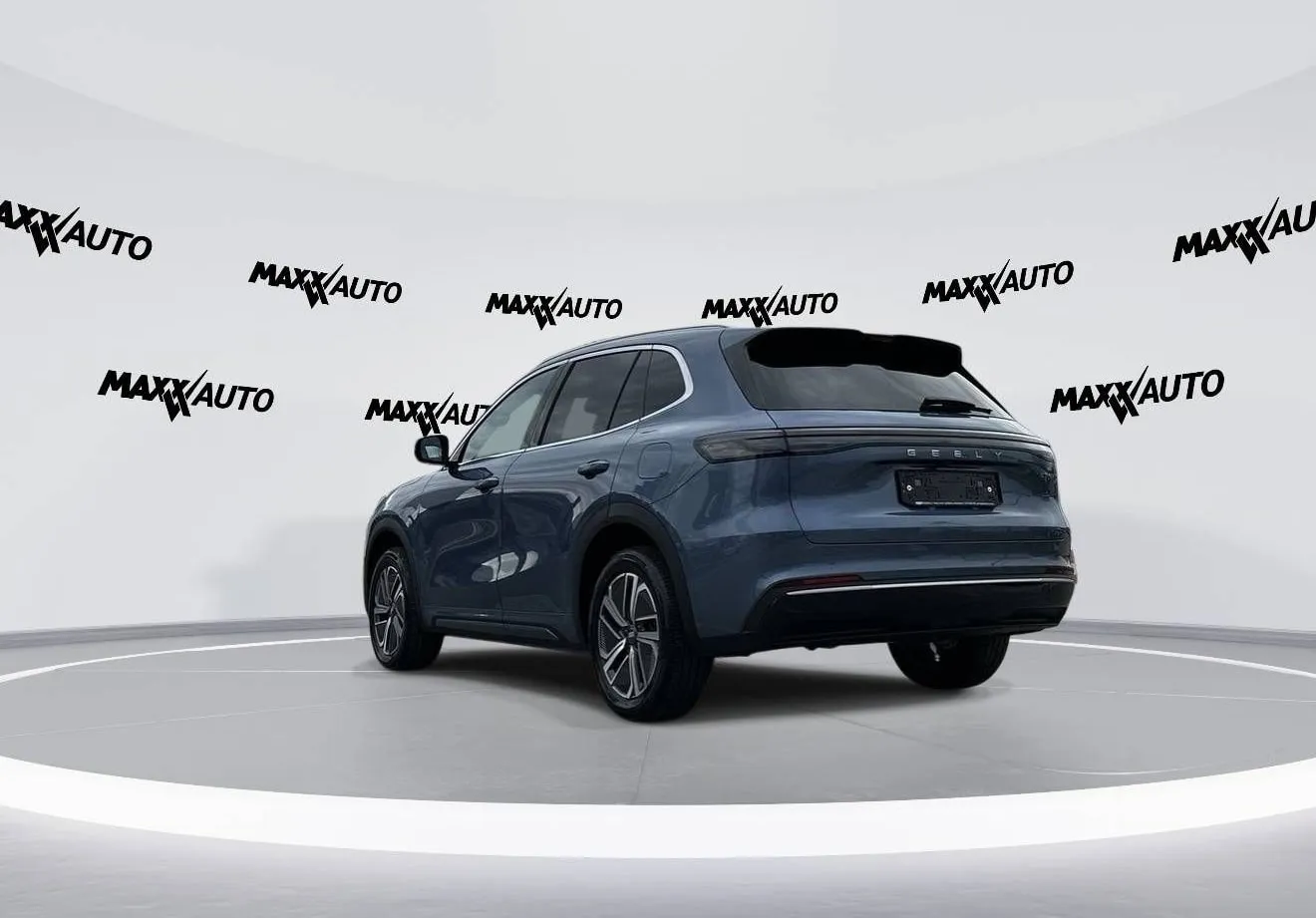 Notranja slika - Geely StarRay EM-i - Plug-In Hybrid 1.5 Max Avt... - 7