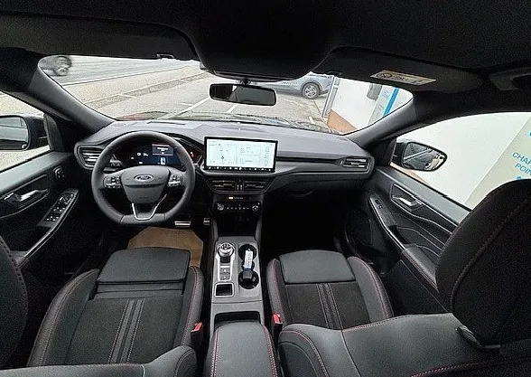 Zunanja slika - Ford Kuga - St-Line X 1.5 EcoBoost 186KM - 6